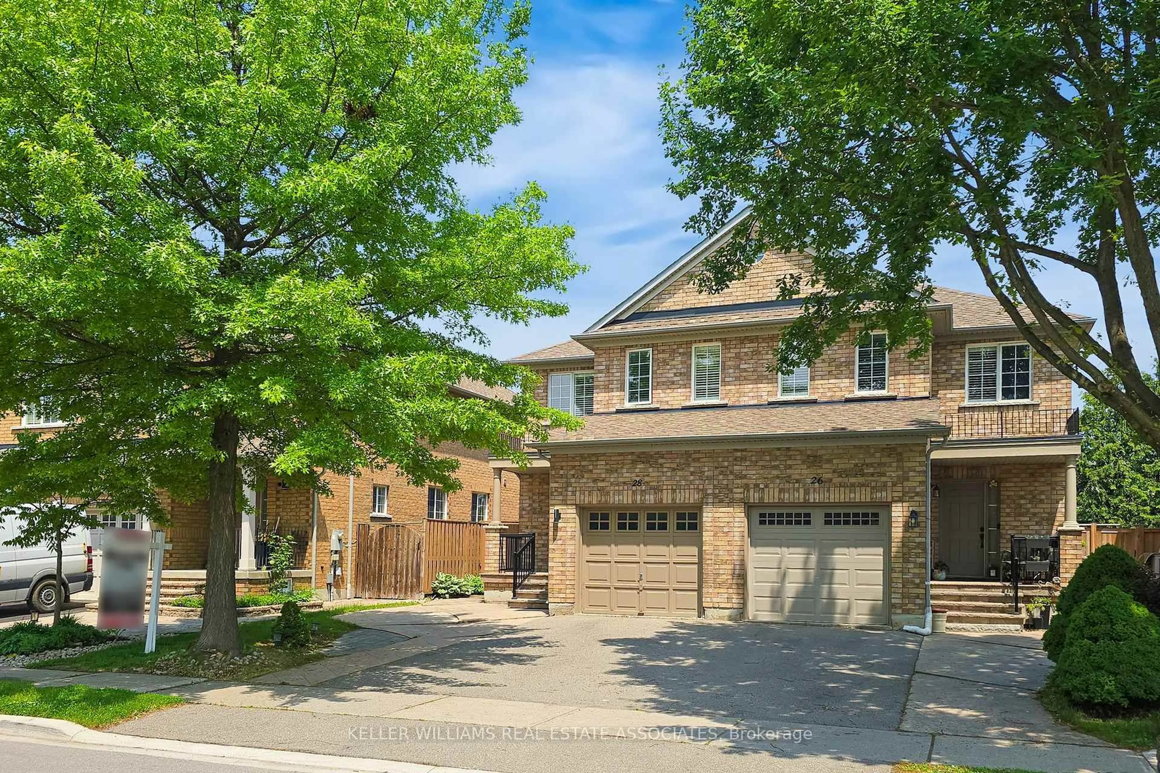 Home with brick exterior material, street for 28 Fonteselva Ave, Vaughan Ontario L4H 2S1