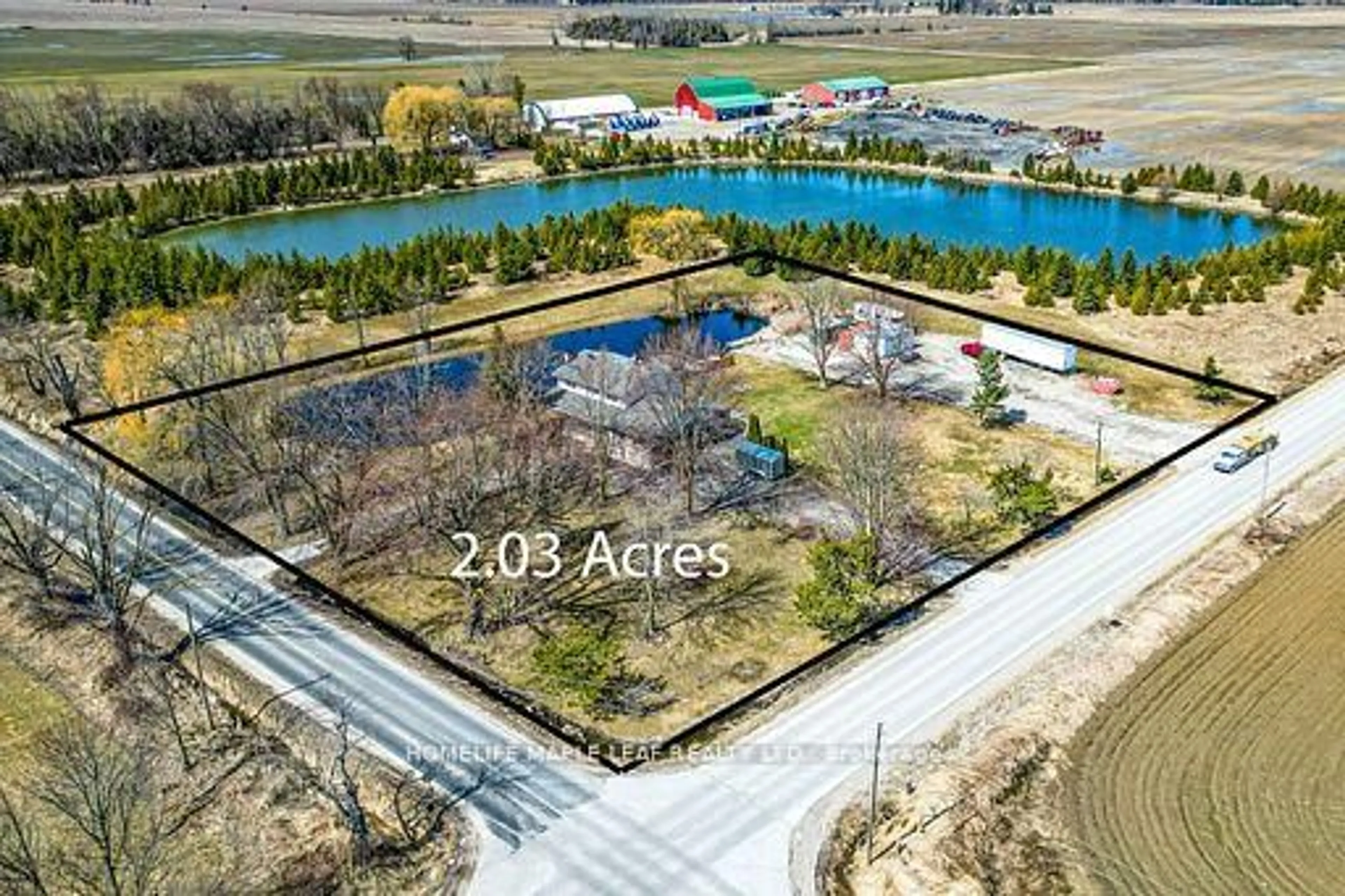 A pic from outside/outdoor area/front of a property/back of a property/a pic from drone, water/lake/river/ocean view for 3252 15th Sdrd, New Tecumseth Ontario L0G 1A0