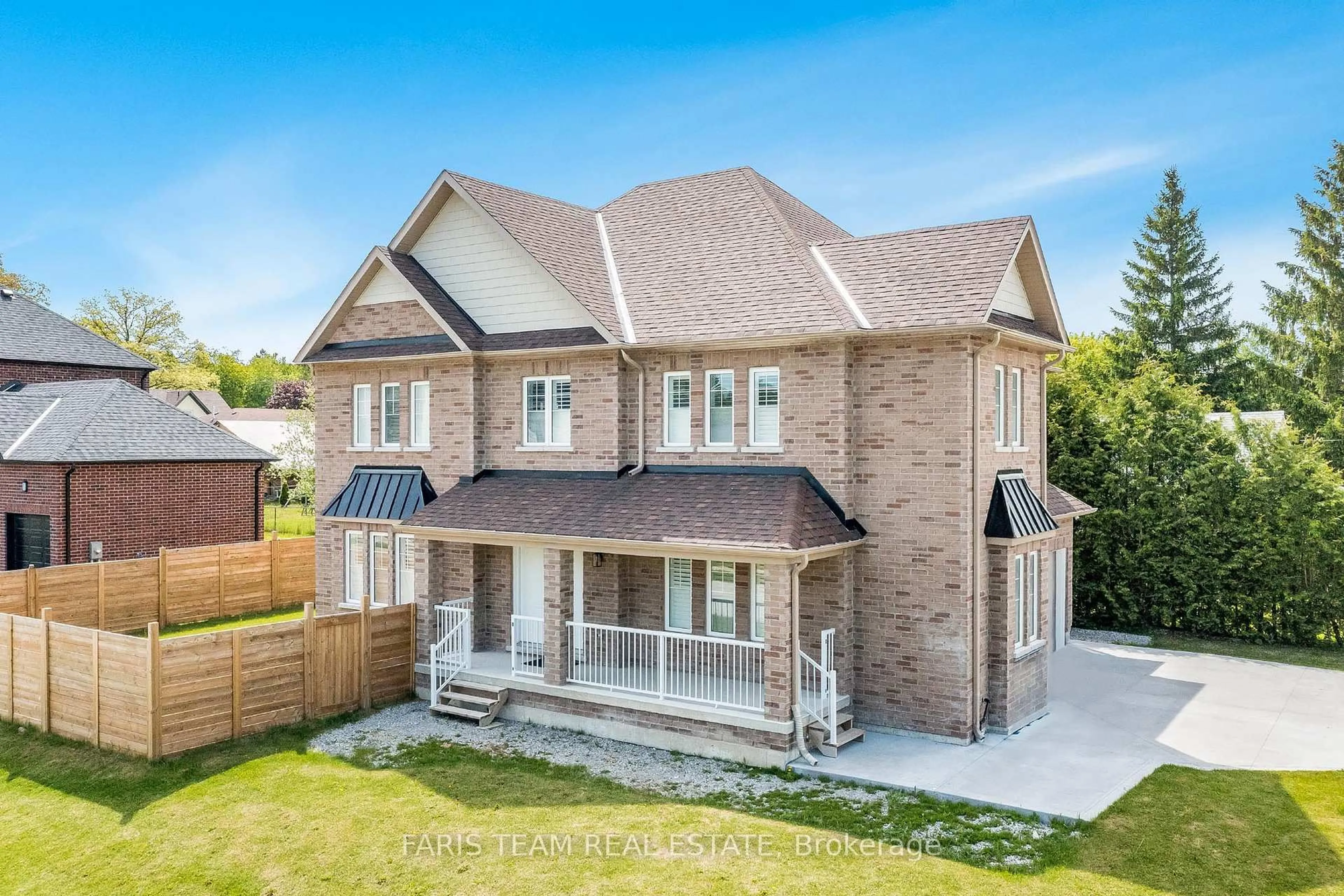 Home with brick exterior material, street for 3B George St, Innisfil Ontario L0L 1L0