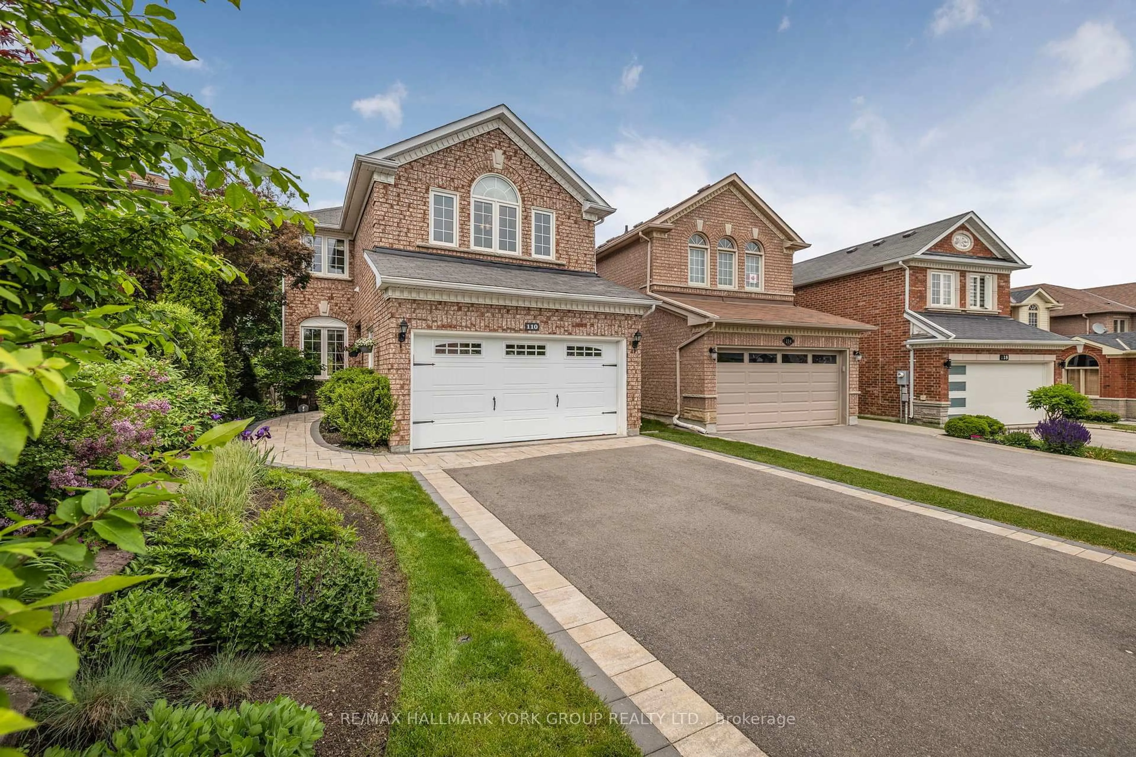 Home with brick exterior material, street for 110 Rush Rd, Aurora Ontario L4G 7G5