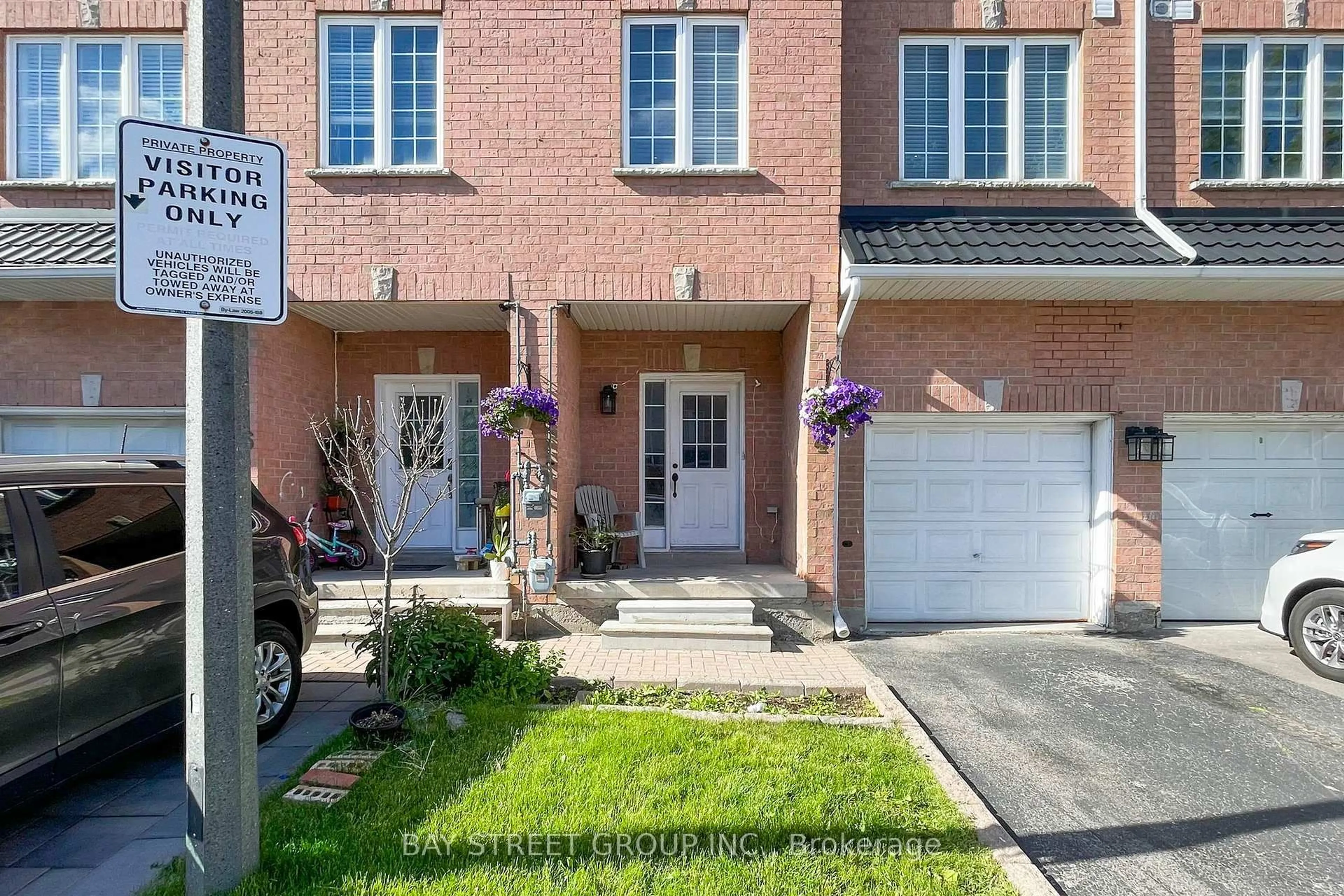 Home with brick exterior material, street for 4 Red Sea Way, Markham Ontario L3S 4T5