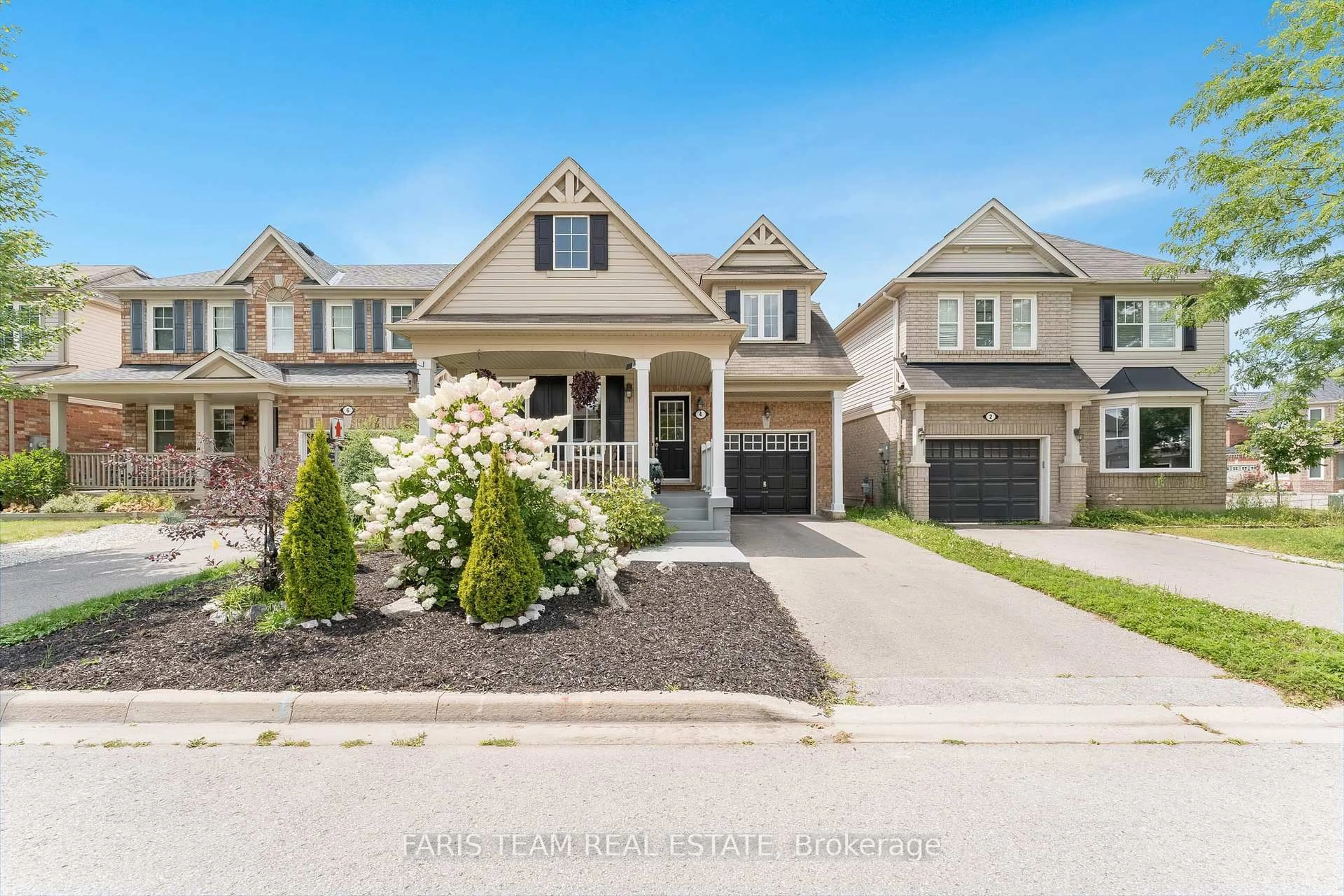 Home with brick exterior material, street for 4 Callander Cres, New Tecumseth Ontario L9R 0B3