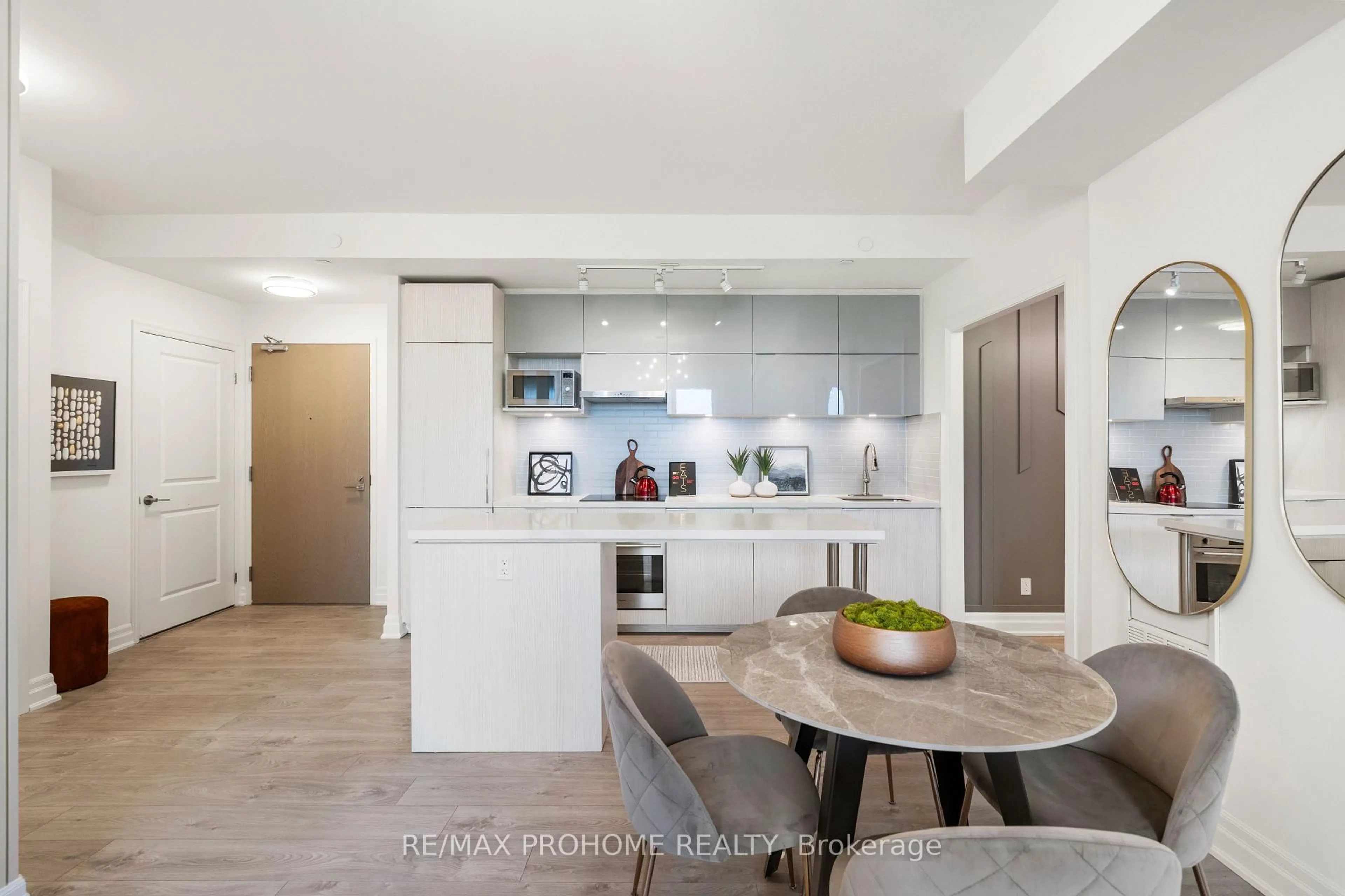 Open concept kitchen, unknown for 8 Rouge Valley Dr #308b, Markham Ontario L6G 0G8