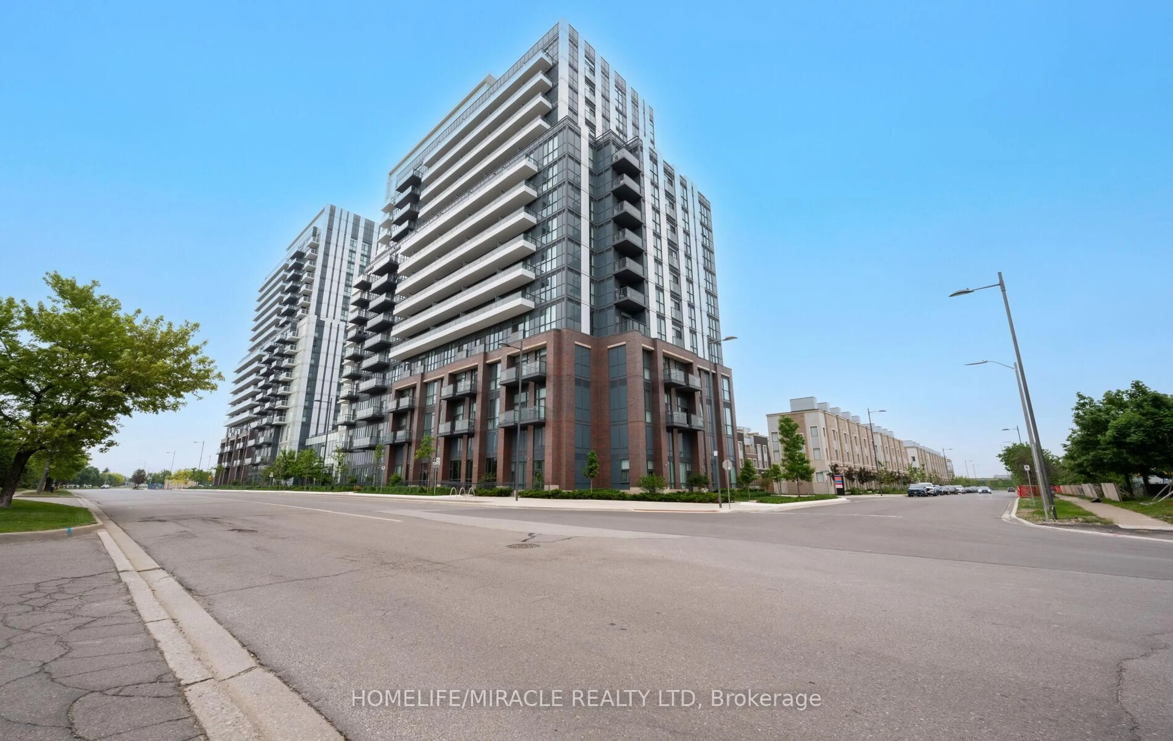 Unknown for 10 Honeycrisp Cres #1607, Vaughan Ontario L4K 0M7