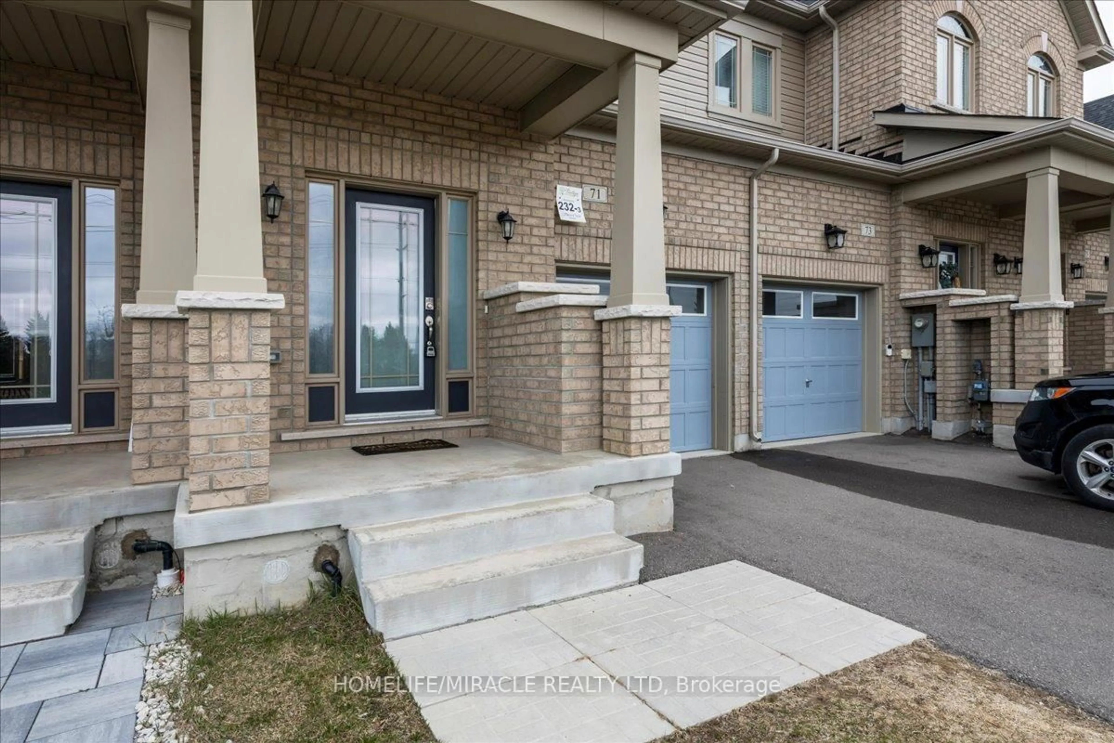 Unknown for 71 Arnold Cres, New Tecumseth Ontario L9R 0T6