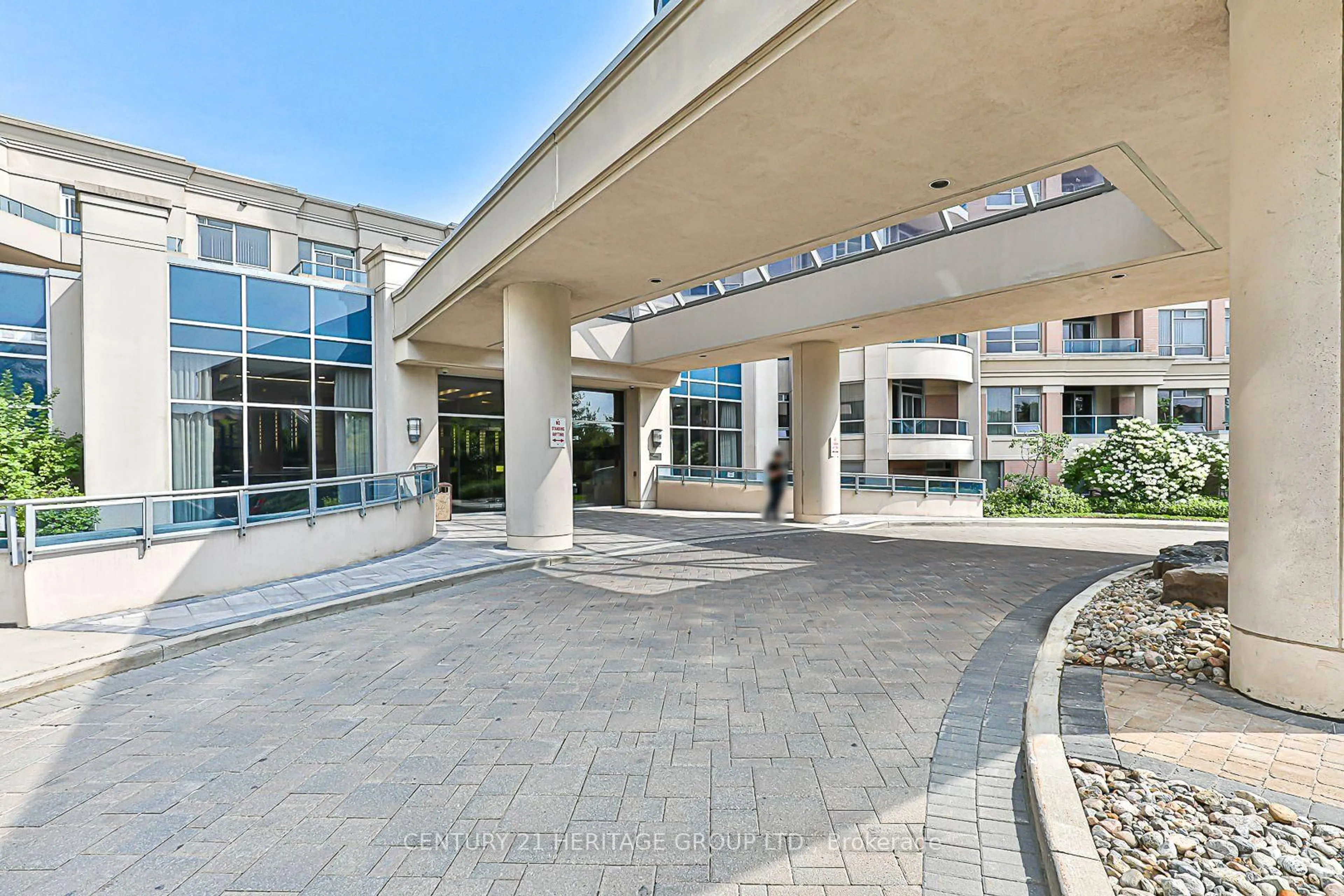 Unknown for 33 Cox Blvd #905, Markham Ontario L3R 8A6
