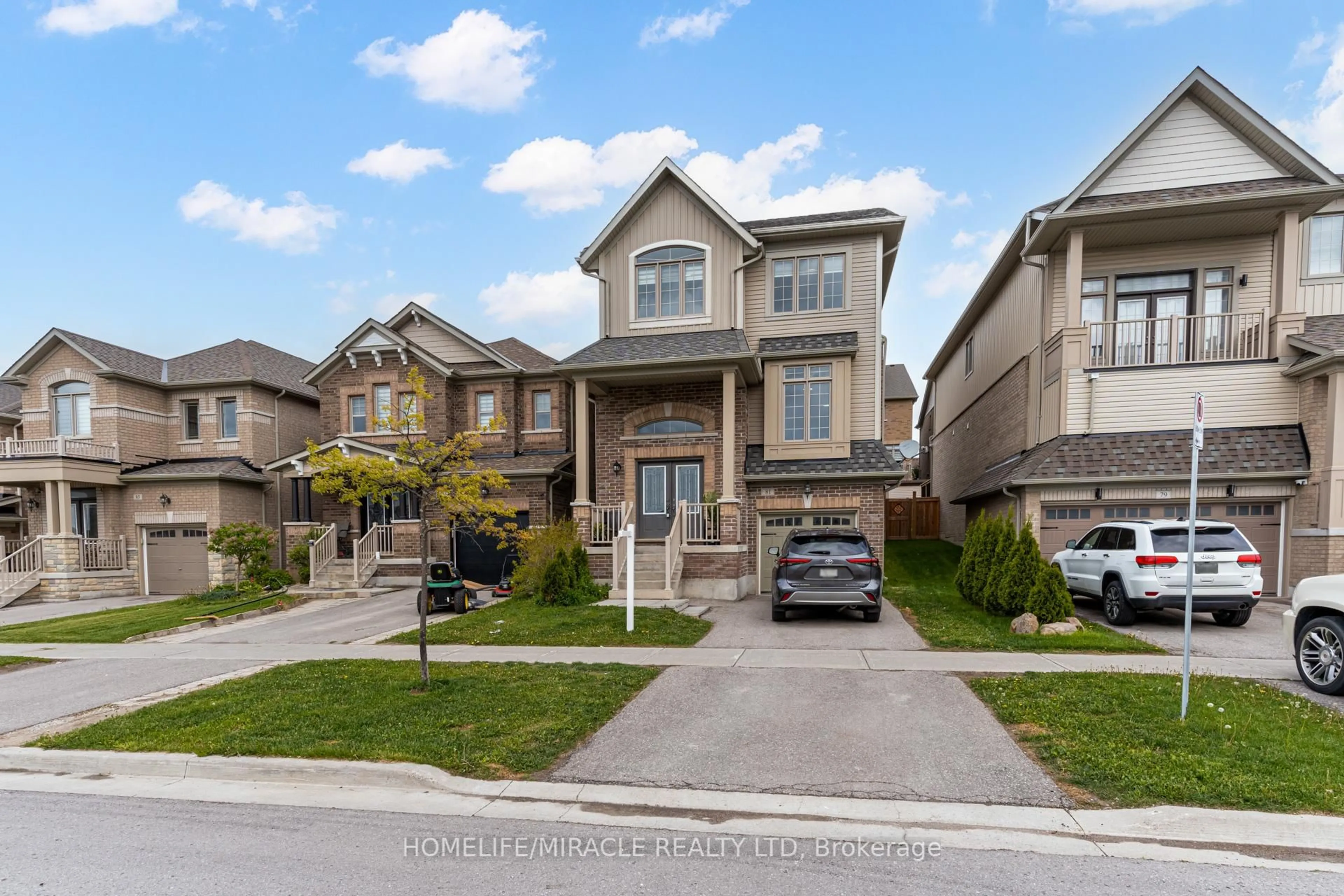 Home with brick exterior material, street for 81 Willoughby Way, New Tecumseth Ontario L9R 0P4