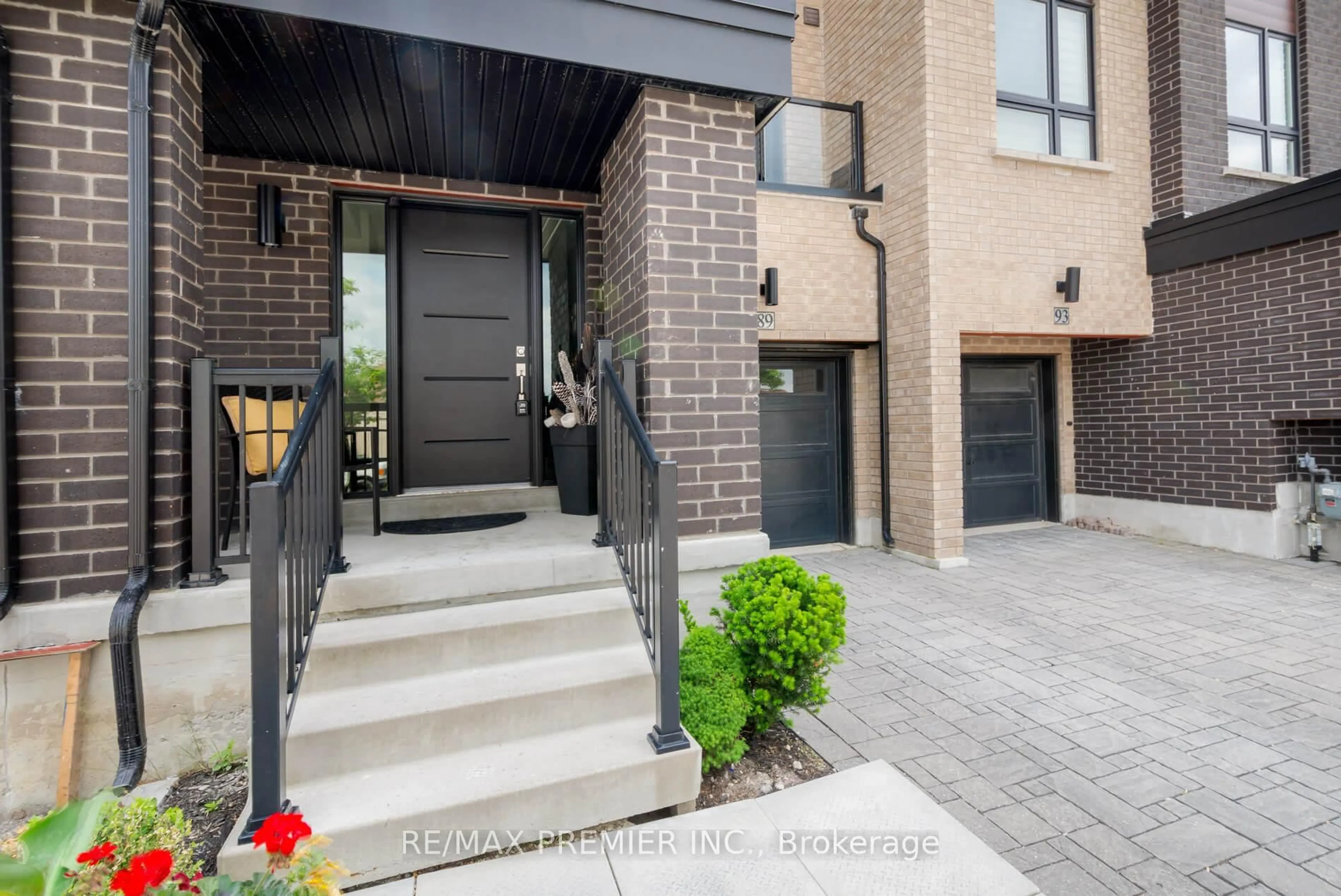 Unknown for 89 Gridiron Gate, Vaughan Ontario L4H 4W8