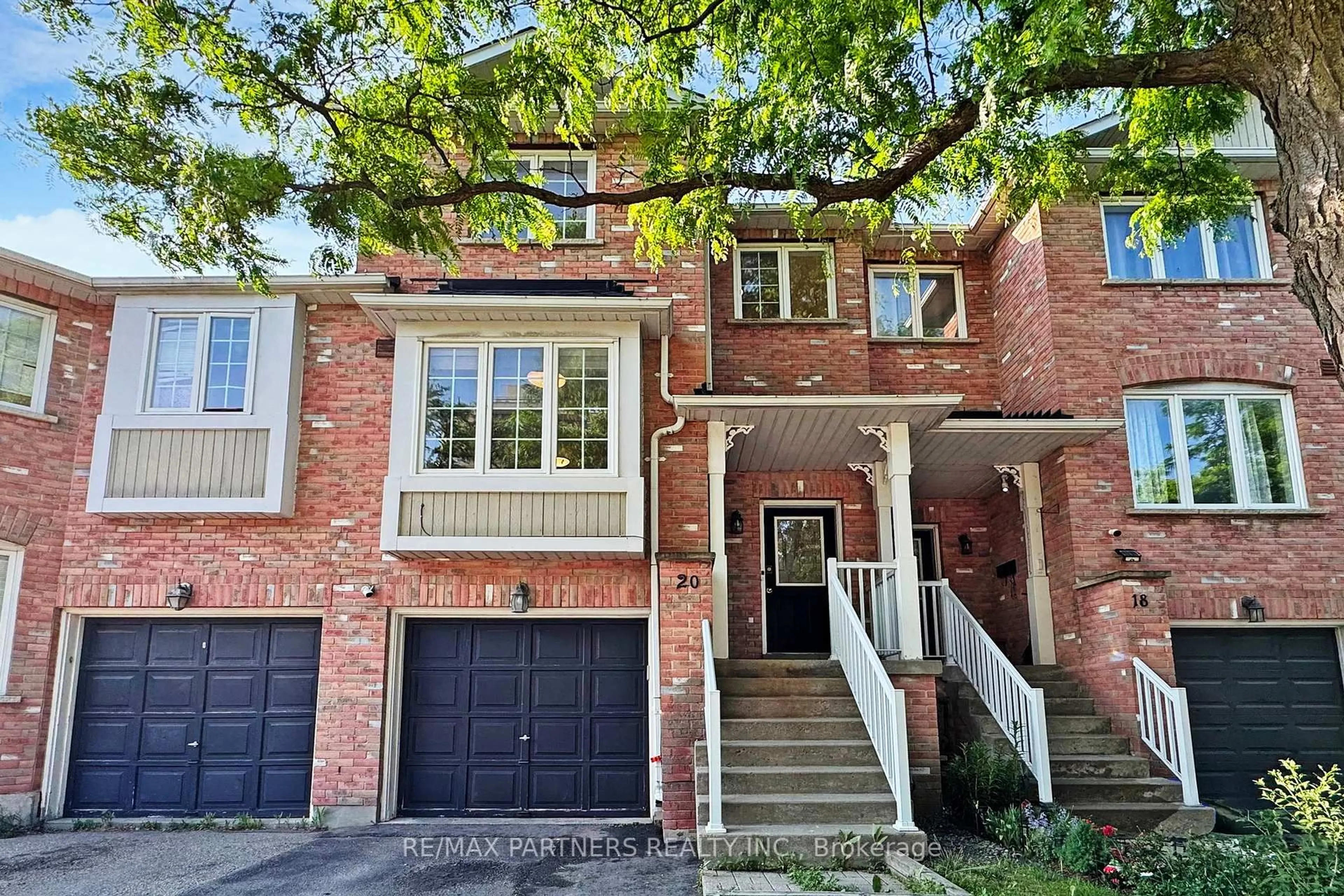 Home with brick exterior material, street for 20 Vanity Cres, Richmond Hill Ontario L4B 4E6