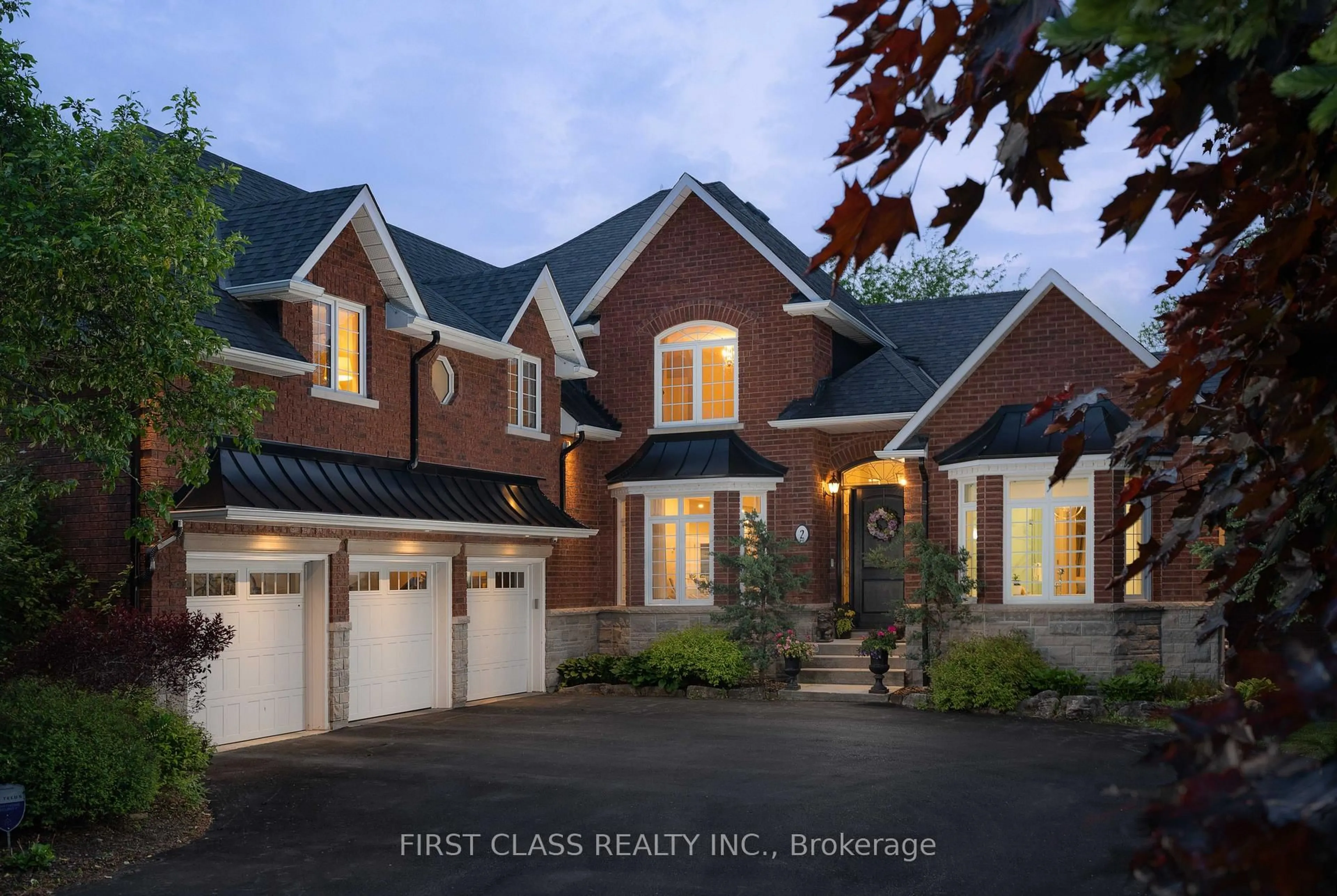 Home with brick exterior material, street for 2 Vanvalley Dr, Whitchurch-Stouffville Ontario L0H 1G0