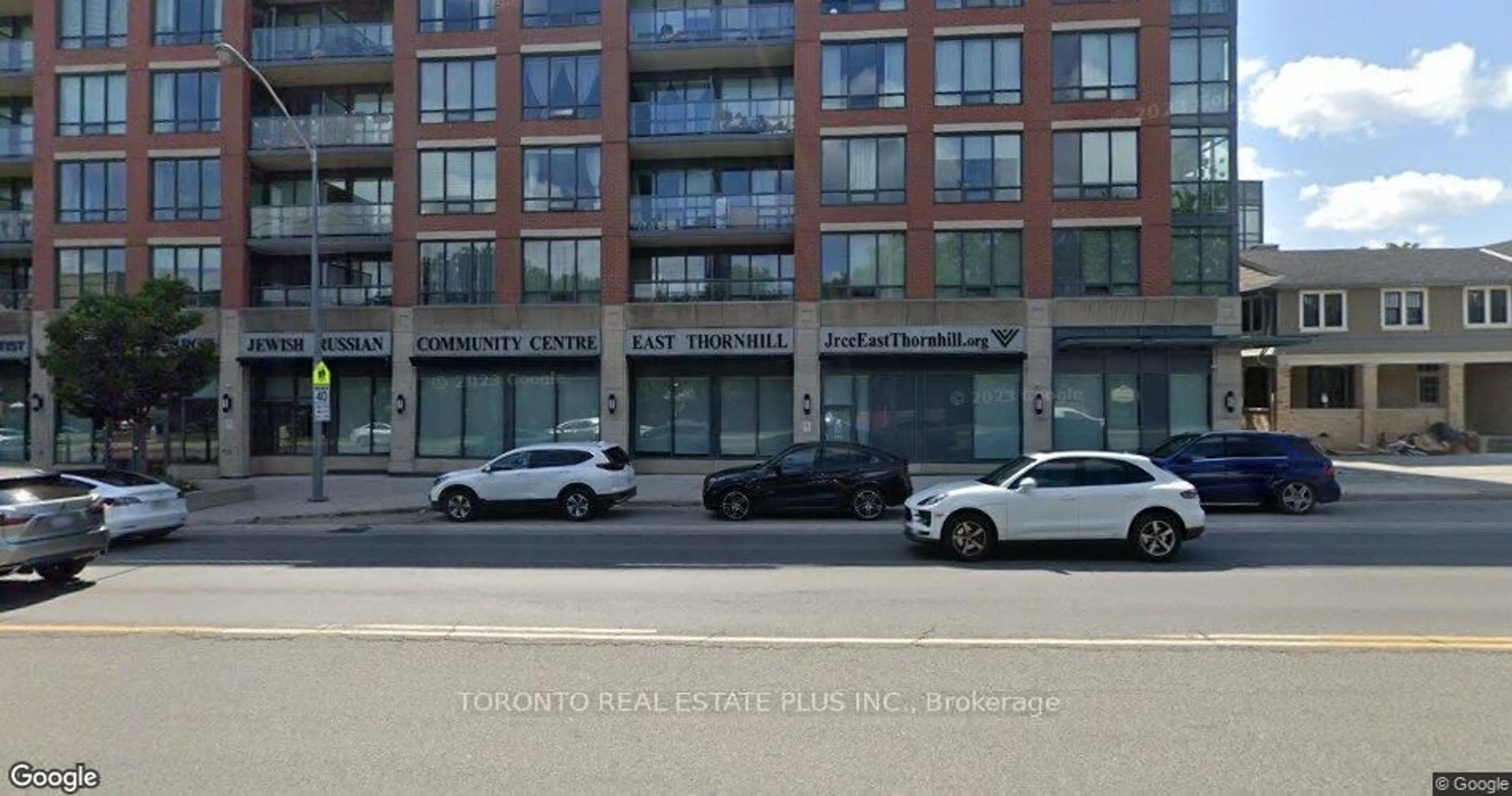Unknown for 7608 Yonge St #206, Vaughan Ontario L4J 0J5
