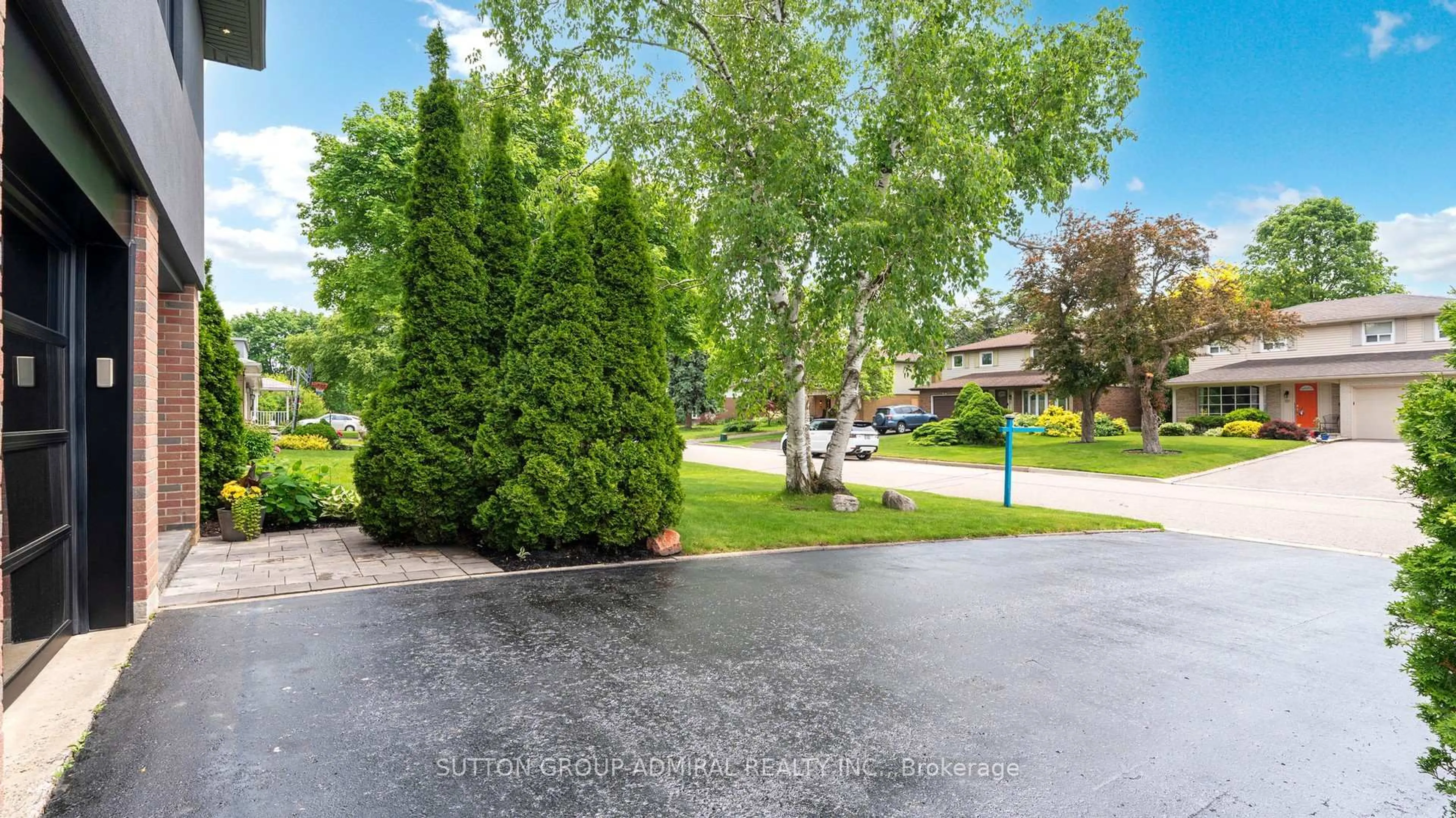 Patio, street for 24 Colonsay Rd, Markham Ontario L3T 3E8