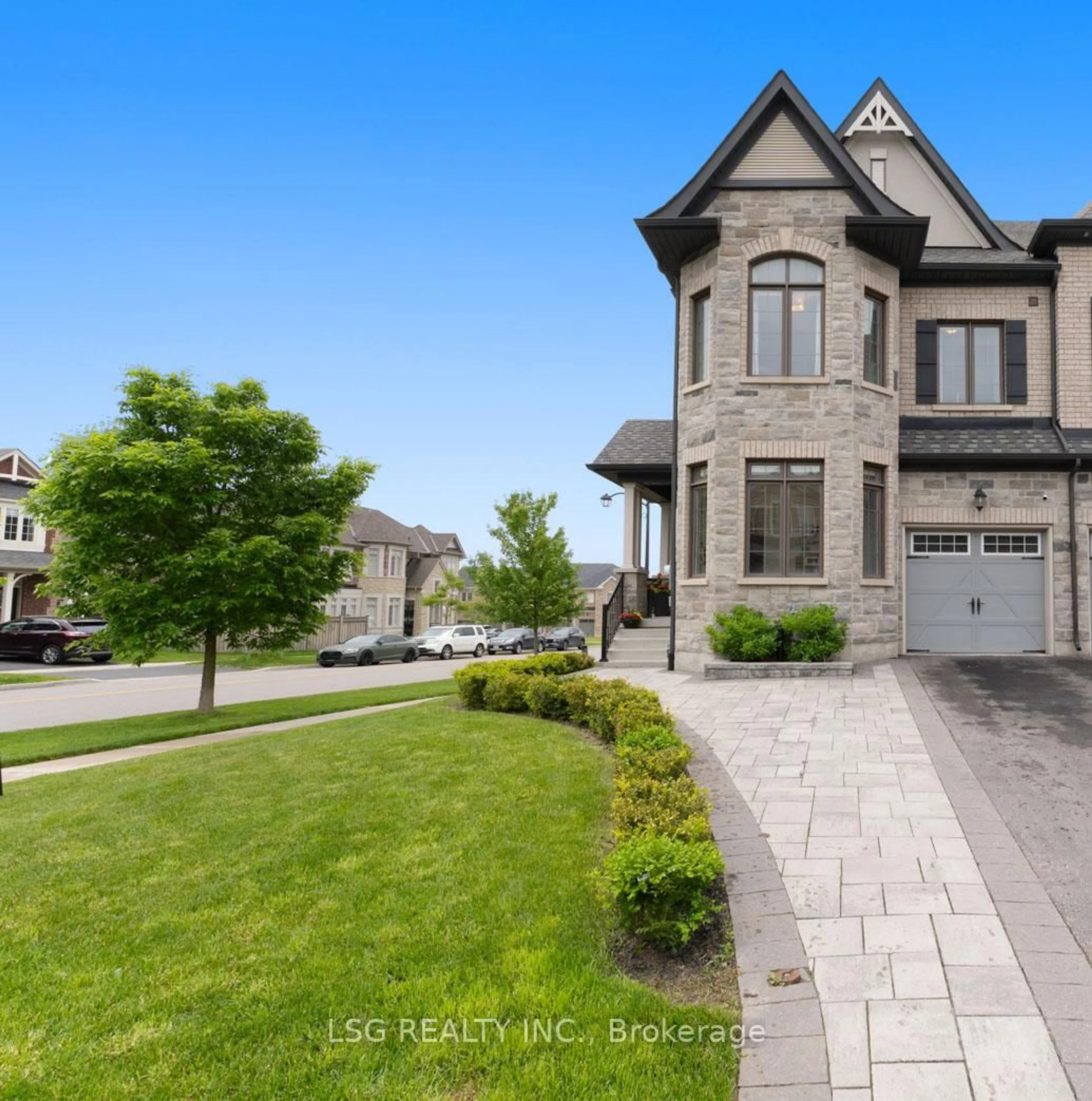 Home with brick exterior material, street for 312 Roy Harper Ave, Aurora Ontario L4G 1A6