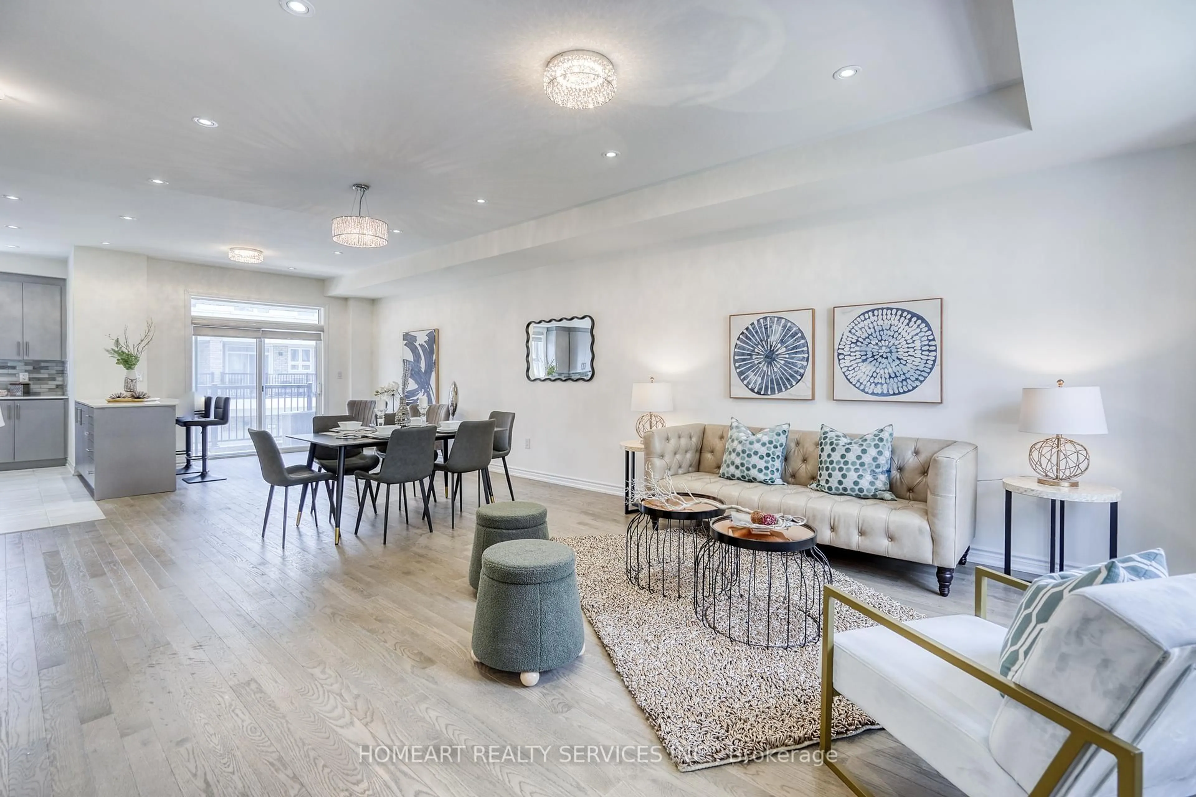 Living room with furniture, unknown for 63 Massachusetts Lane, Markham Ontario L6E 0V6