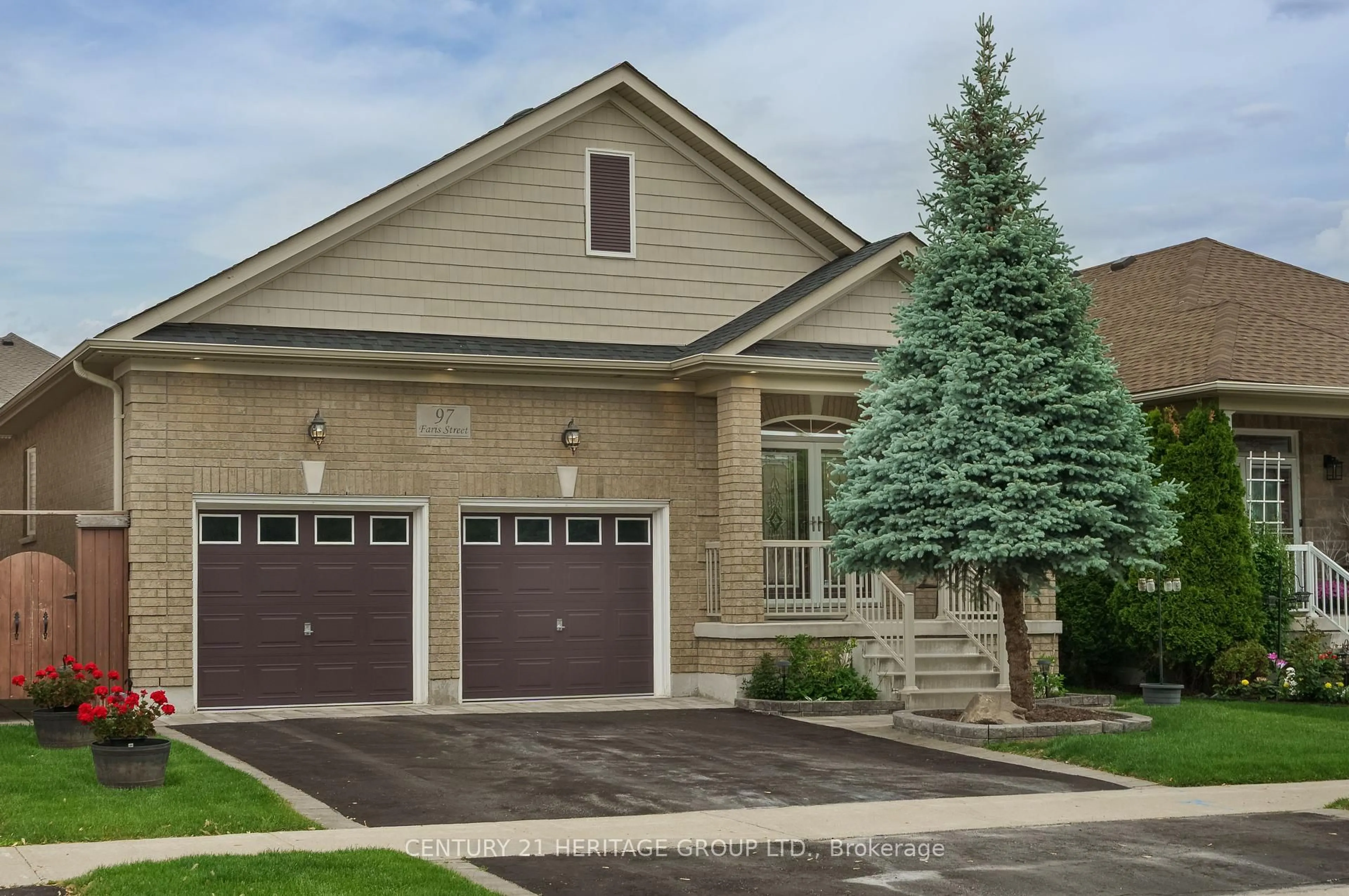 Home with brick exterior material, street for 97 Faris St, Bradford West Gwillimbury Ontario L3Z 0C4