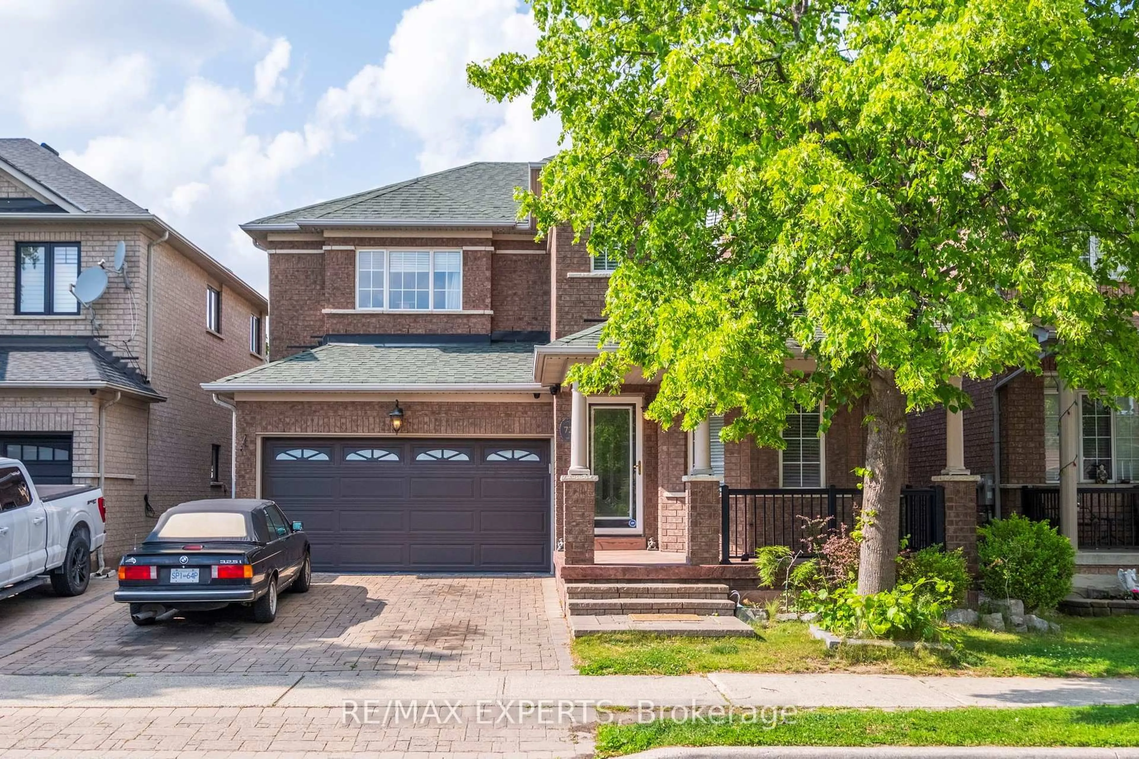 Home with brick exterior material, street for 72 Turning Leaf Dr, Vaughan Ontario L4H 2J4