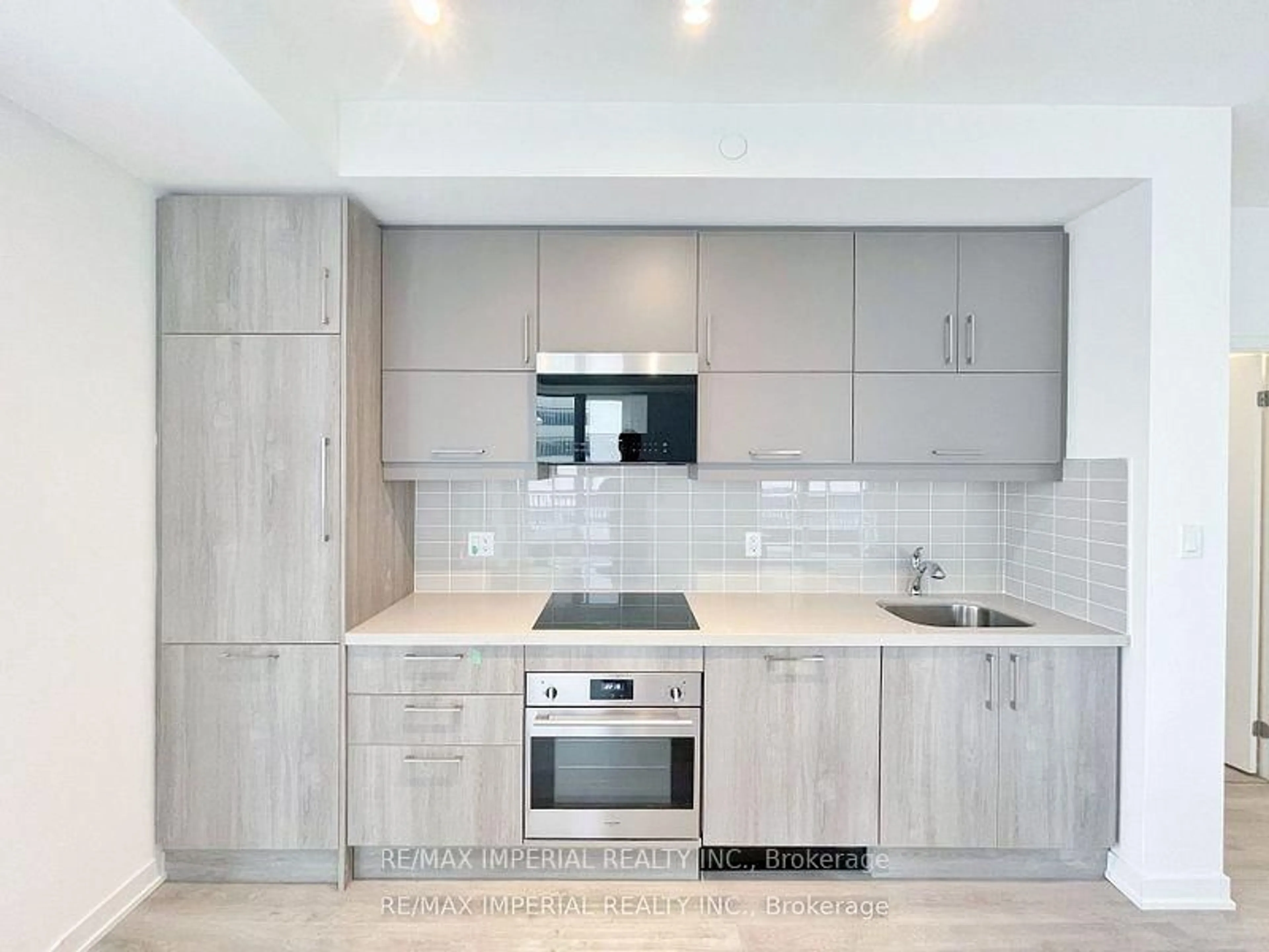 Standard kitchen, unknown for 38 Simcoe Prom #C317, Markham Ontario L6G 1B3