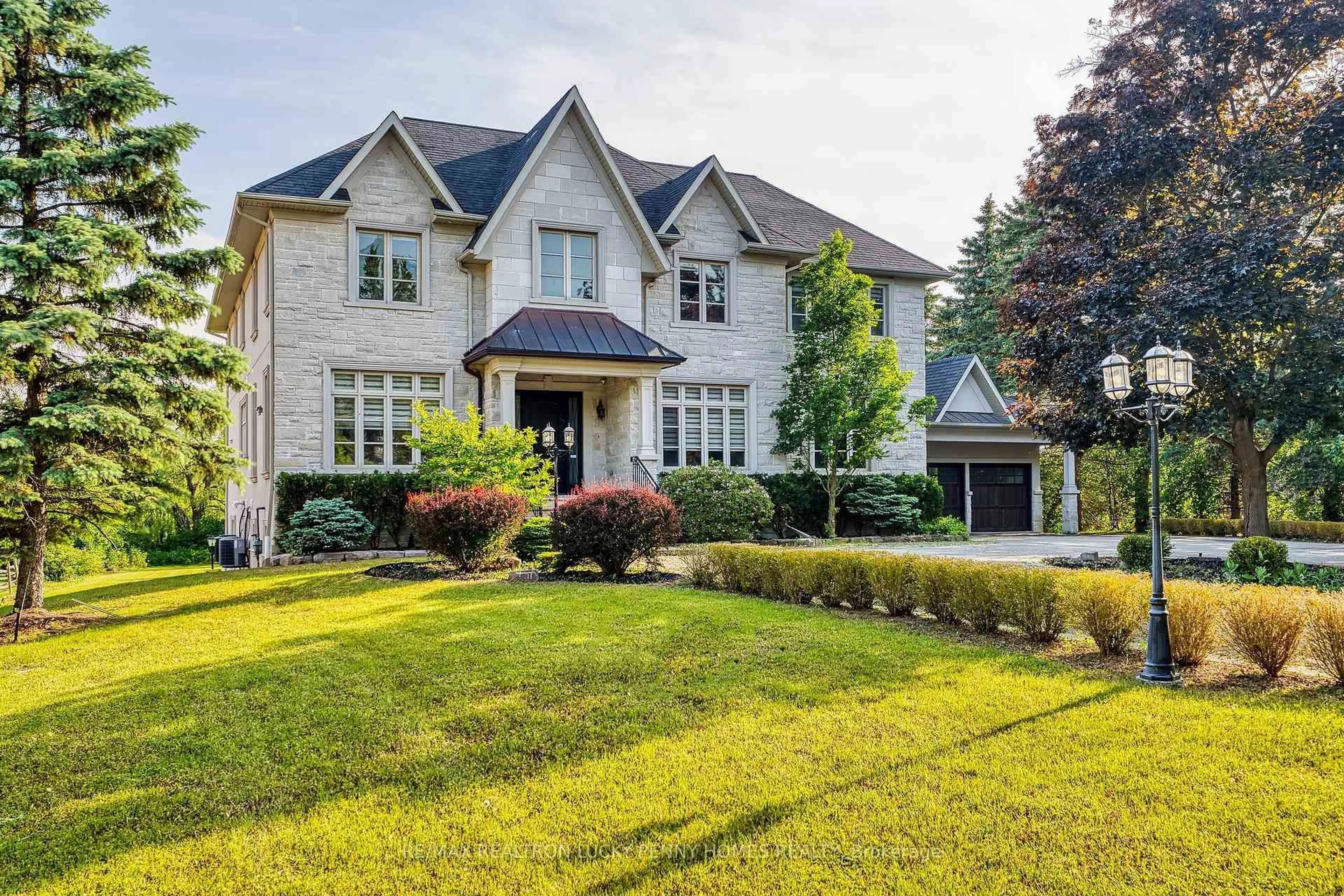 Home with brick exterior material, street for 60 Cachet Pkwy, Markham Ontario L6C 1C2