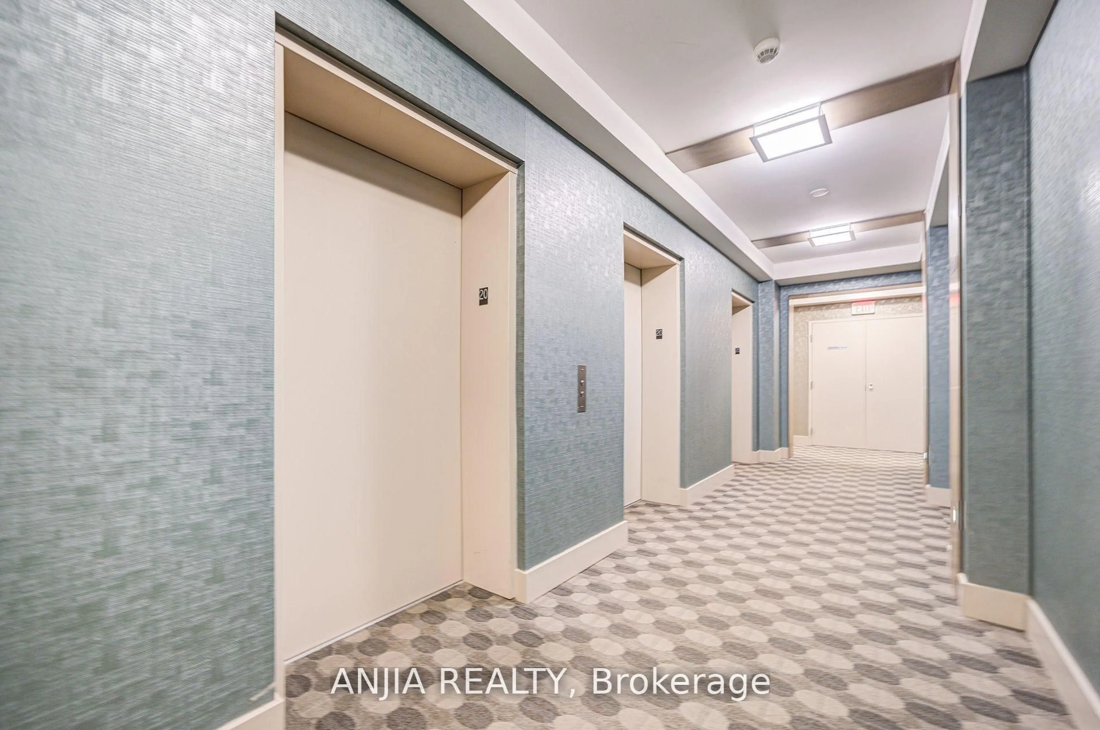 Unknown for 7165 Yonge St #2012, Markham Ontario L3T 0C9