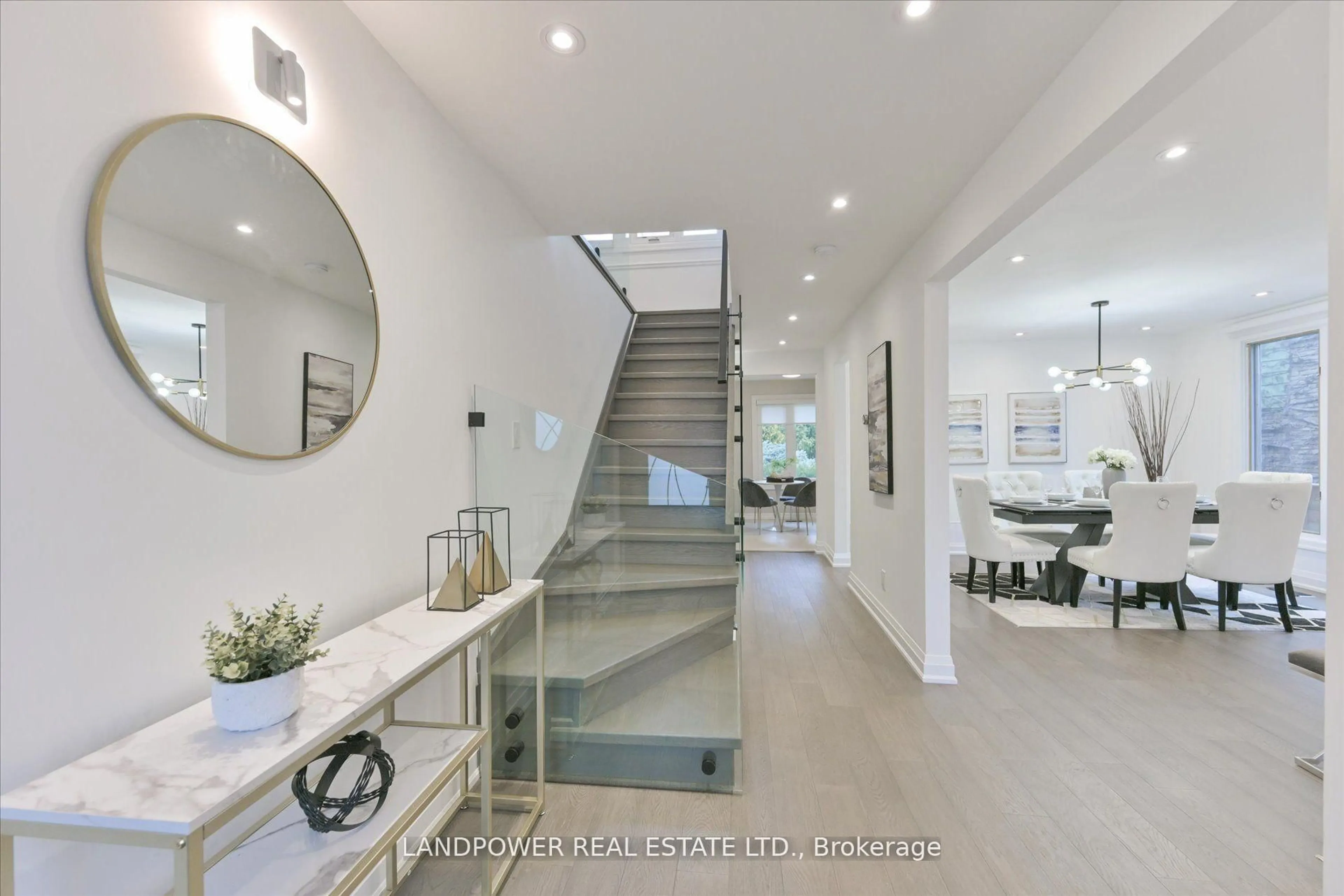 Unknown for 14 Carlton Rd, Markham Ontario L3R 1Z2