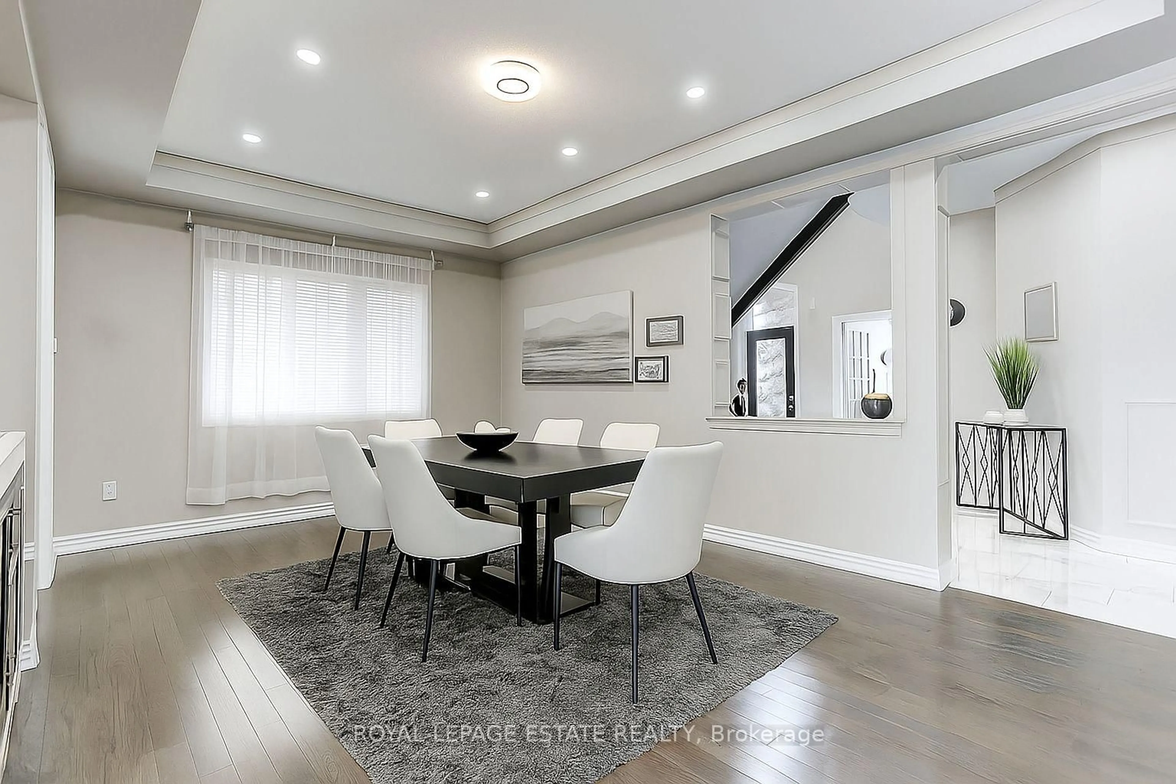 Dining room, unknown for 33 Kavanagh Ave, East Gwillimbury Ontario L0G 1V0