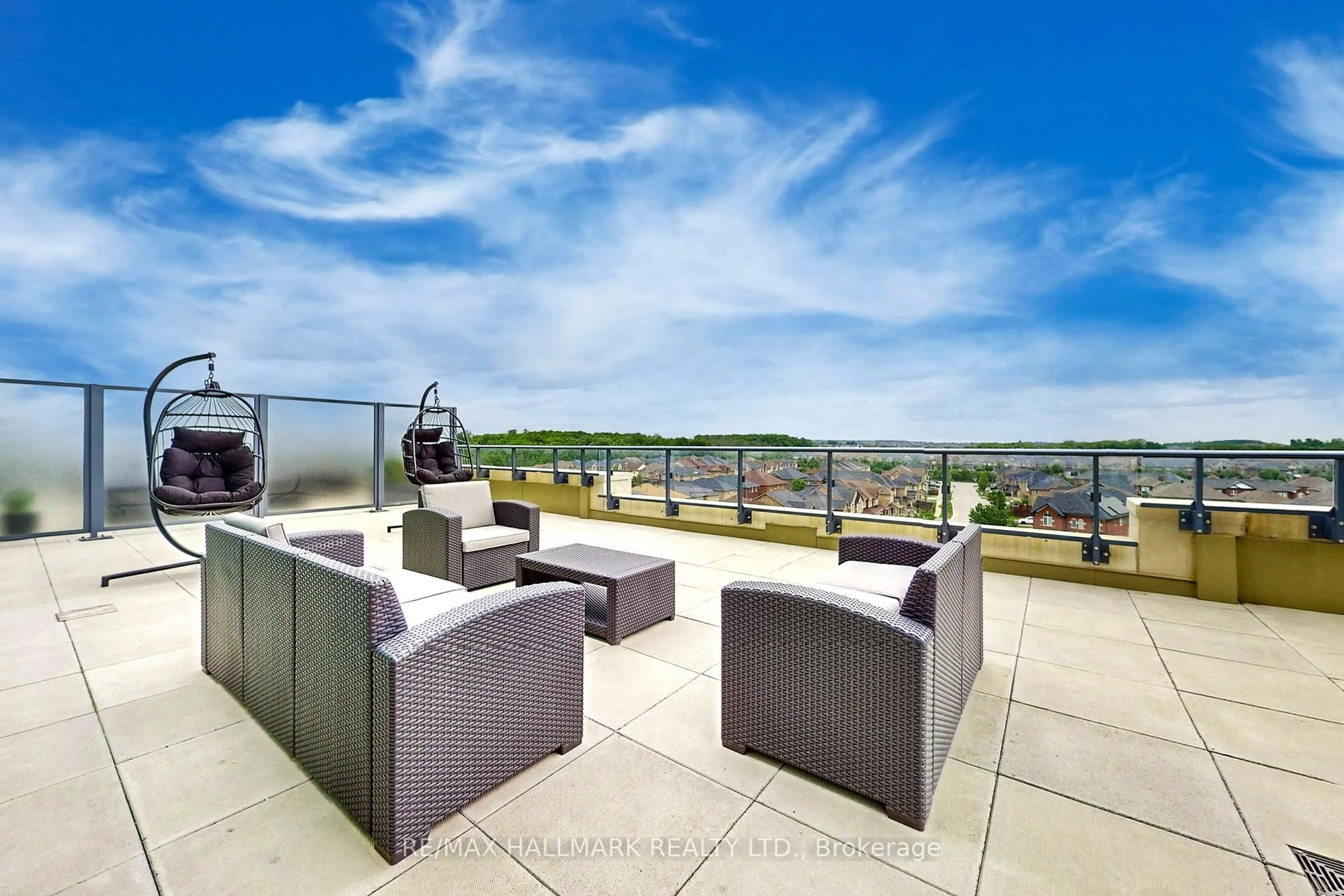 Patio, water/lake/river/ocean view for 11782 Ninth Line #PH 704, Whitchurch-Stouffville Ontario L4A 5E9