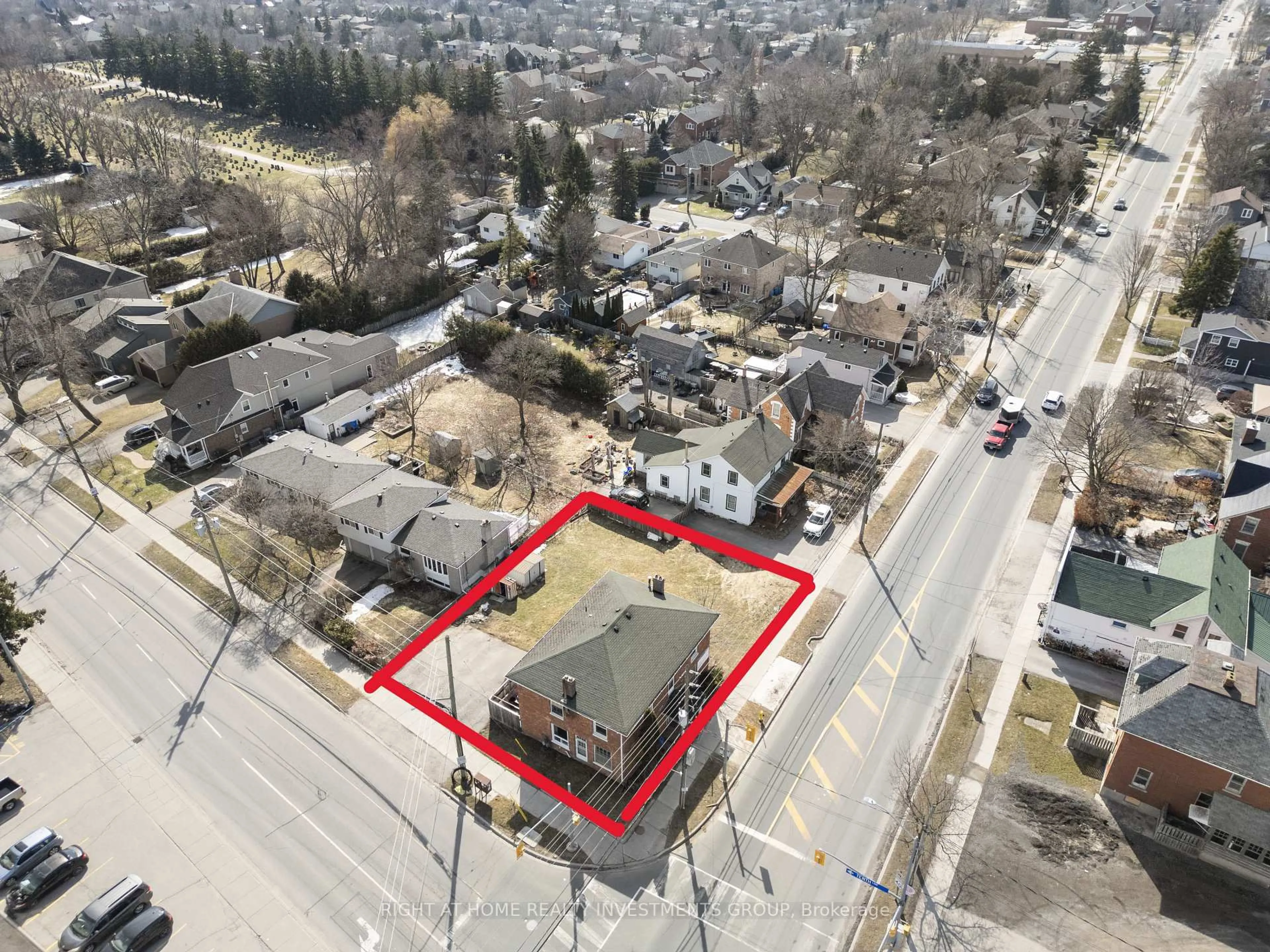 A pic from outside/outdoor area/front of a property/back of a property/a pic from drone, street for 6745 Main St, Whitchurch-Stouffville Ontario L4A 6B5