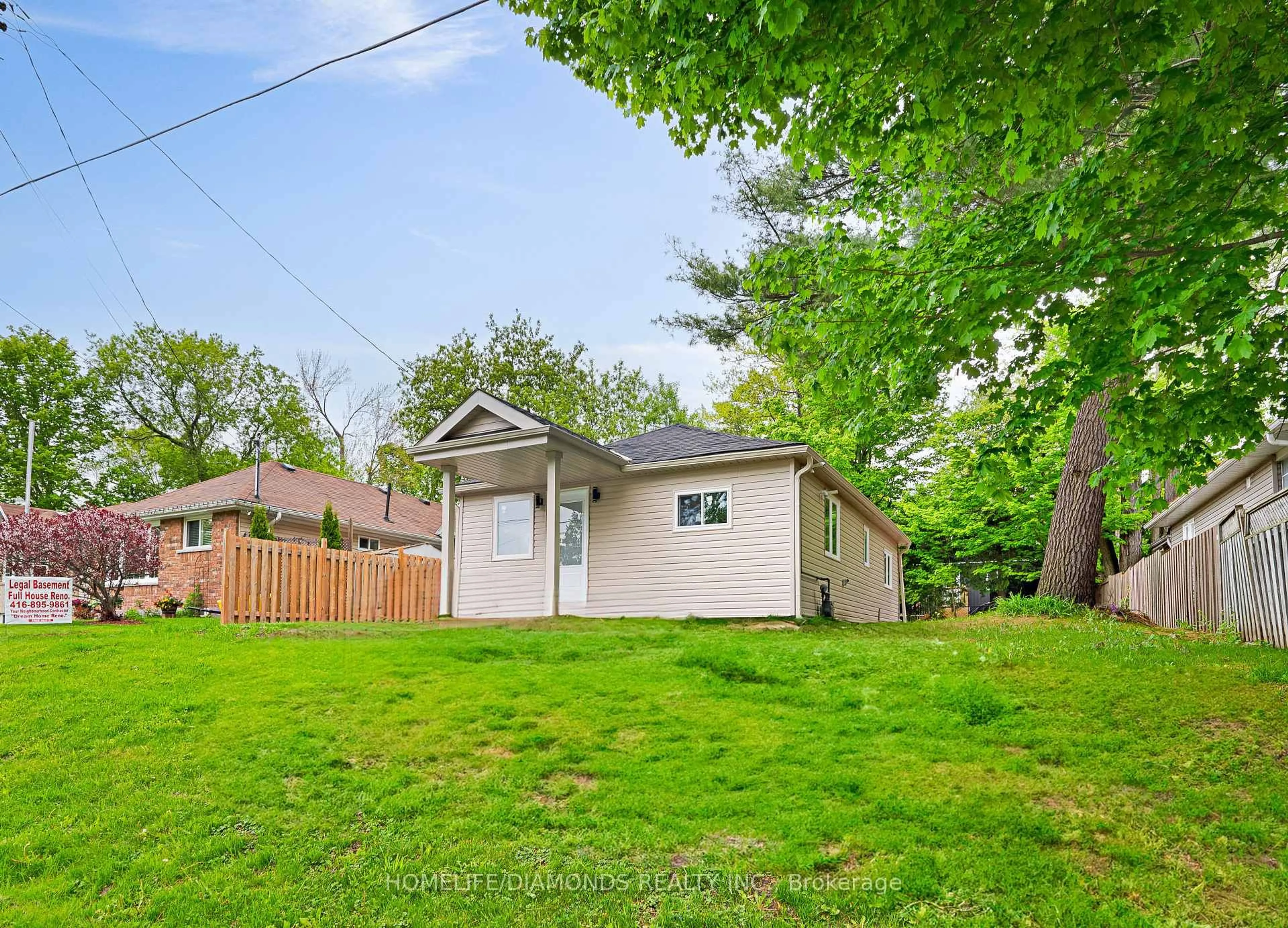 Shed for 791 South Dr, Georgina Ontario L0E 1L0