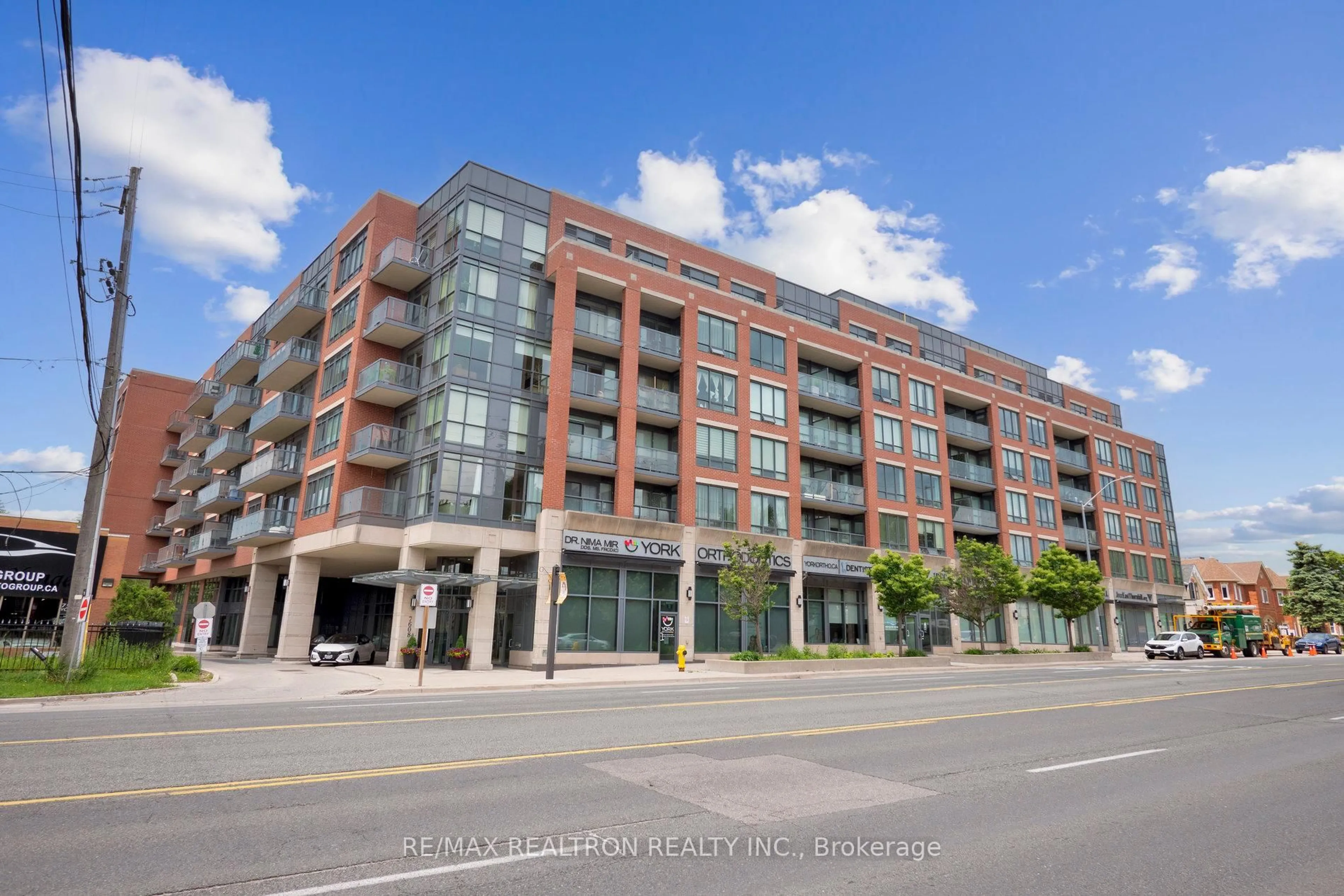 Unknown for 7608 Yonge St #312, Vaughan Ontario L4J 0J5