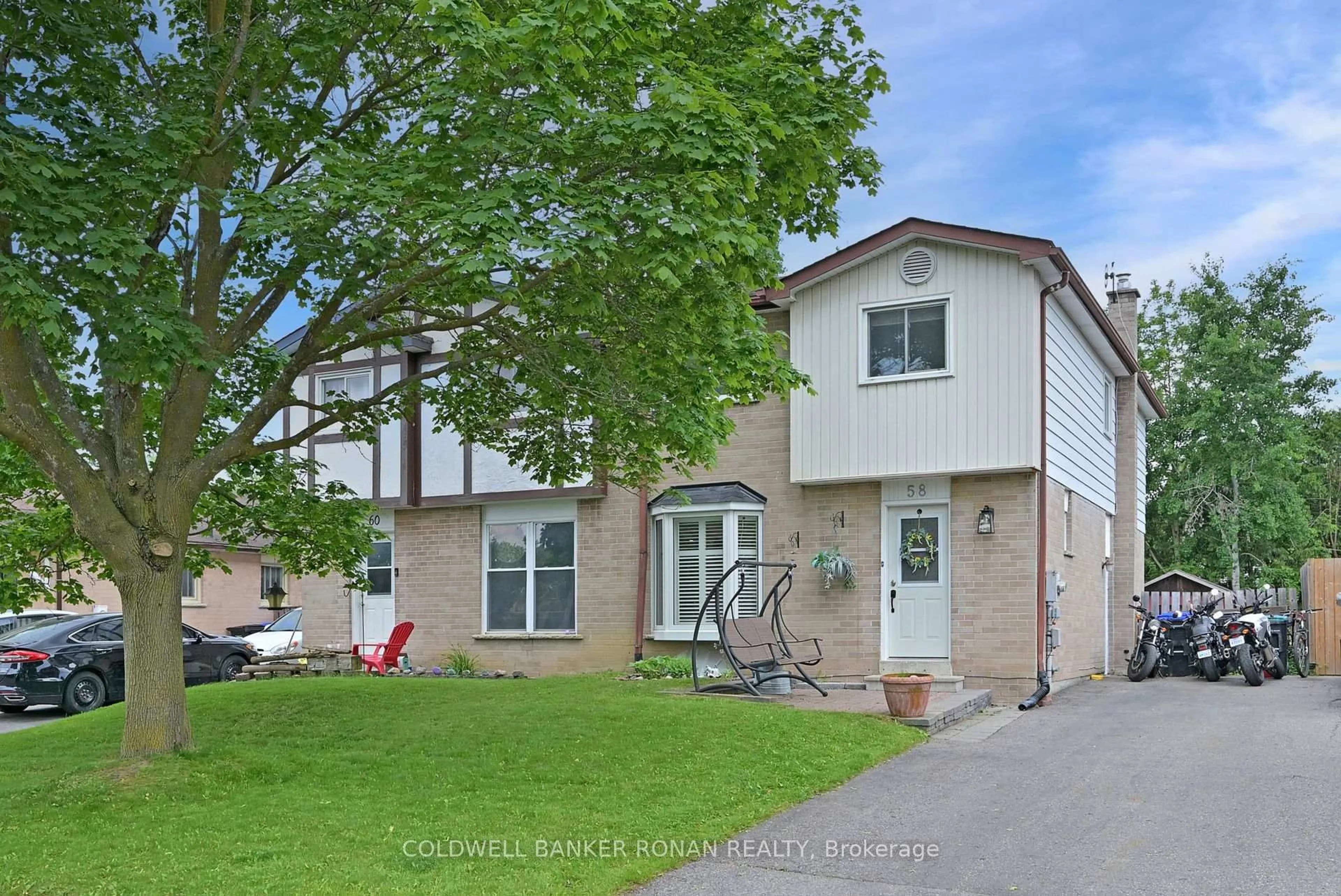 A pic from outside/outdoor area/front of a property/back of a property/a pic from drone, street for 58 Stewart Ave, New Tecumseth Ontario L9R 1C2