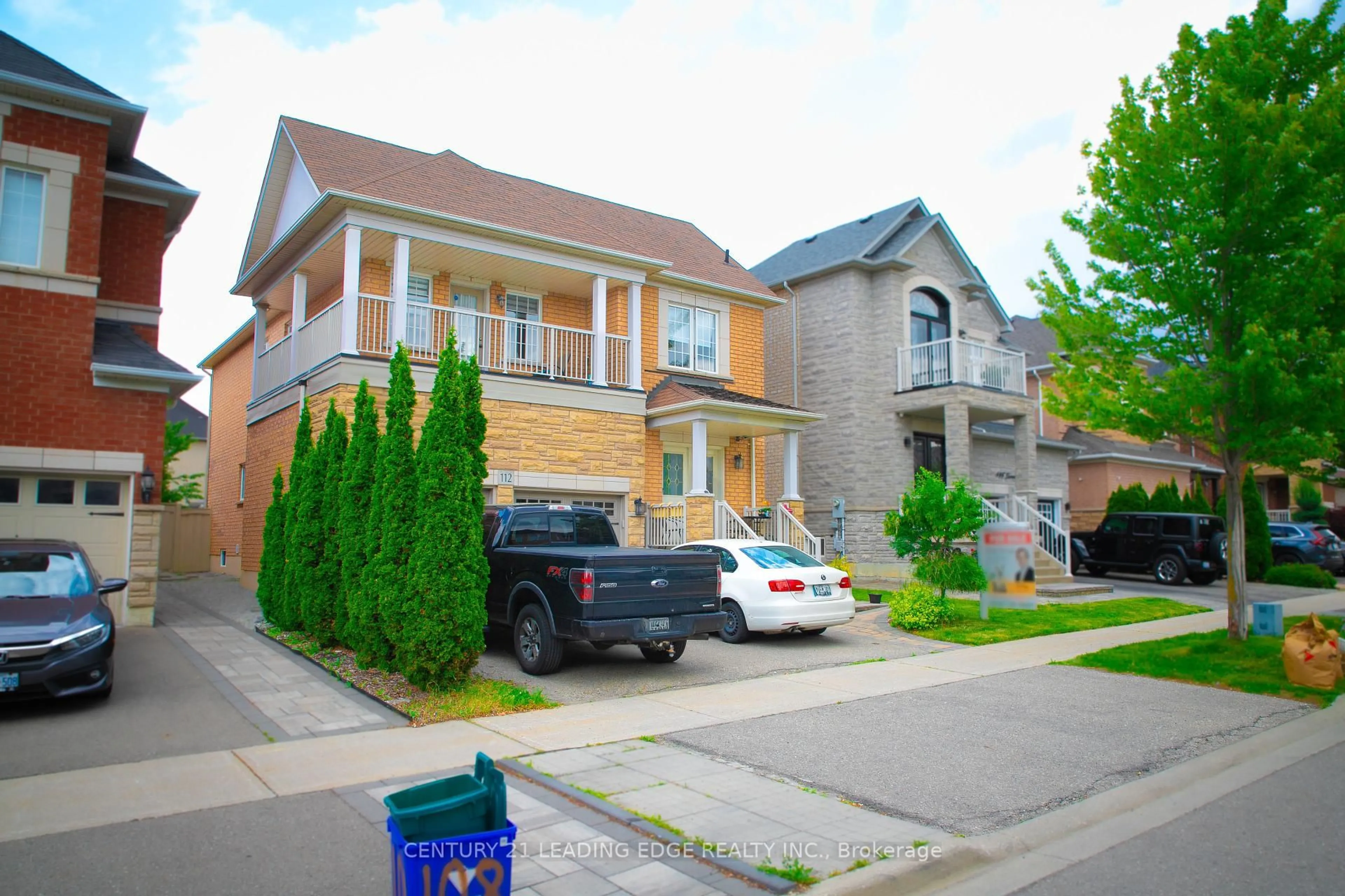 Unknown for 112 Lormel Gate, Vaughan Ontario L4H 0C5