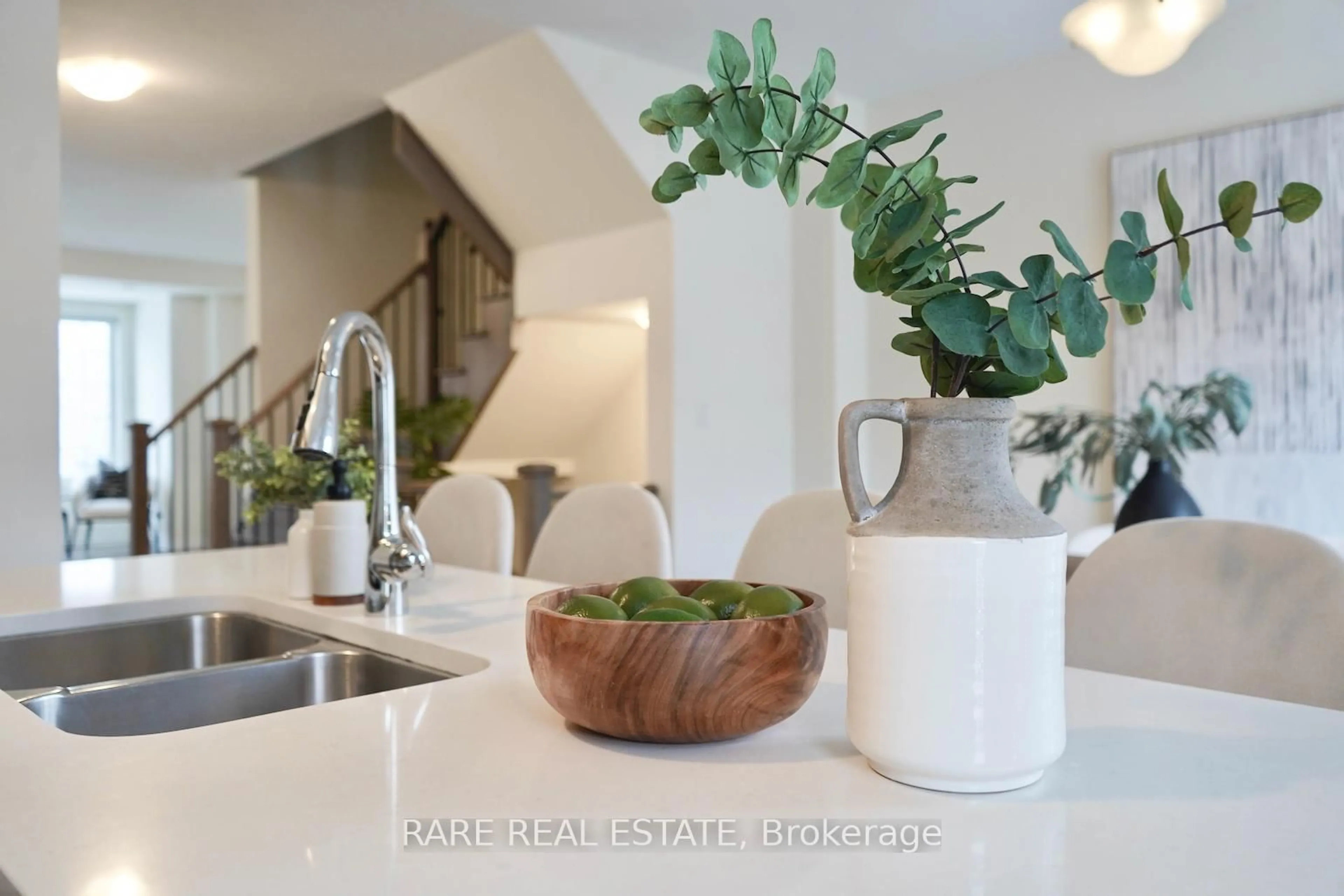 Contemporary kitchen, ceramic/tile floor for 73 Casely Ave, Richmond Hill Ontario L4S 0K2