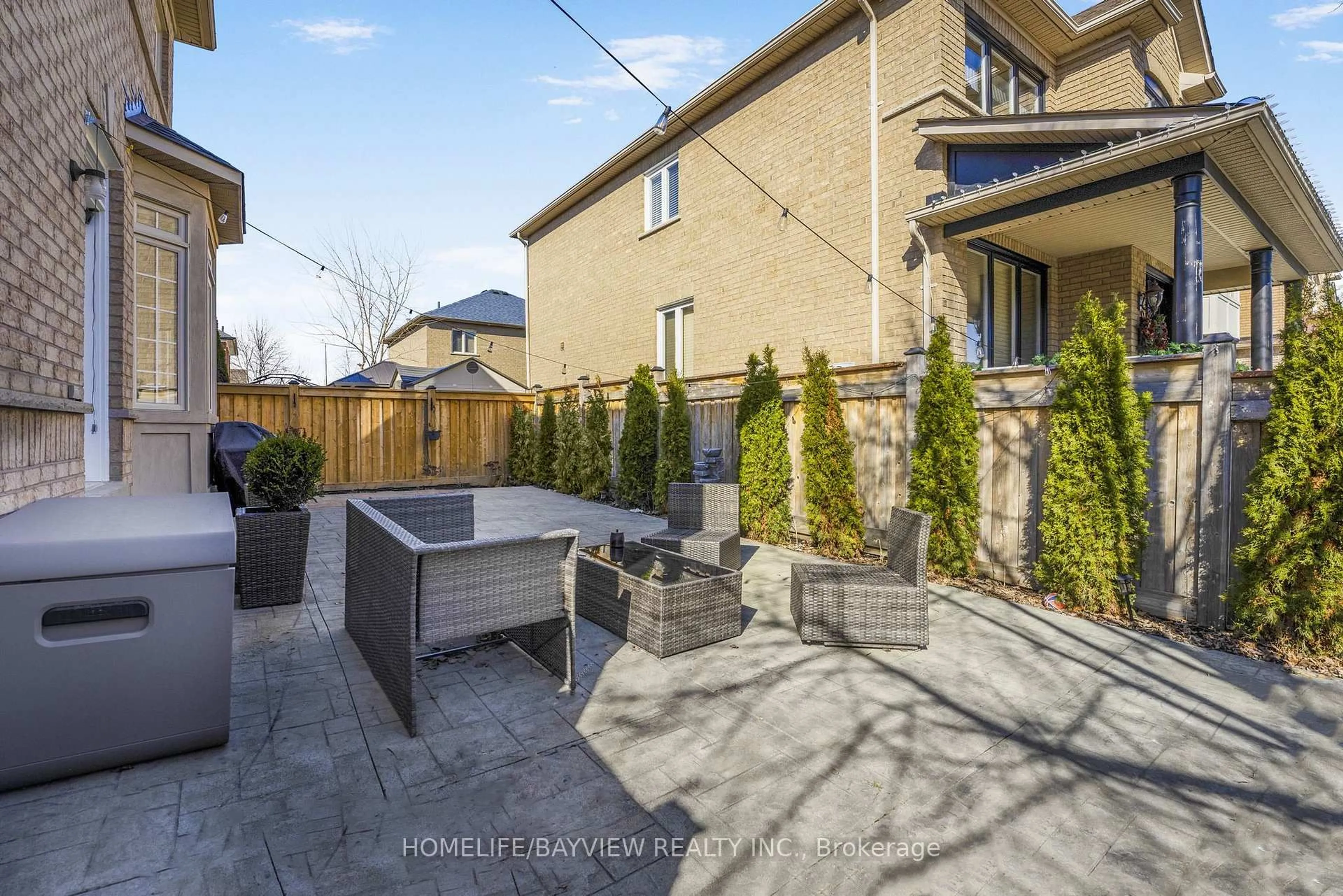 Patio, street for 14 Montcalm Blvd, Vaughan Ontario L4H 2X6
