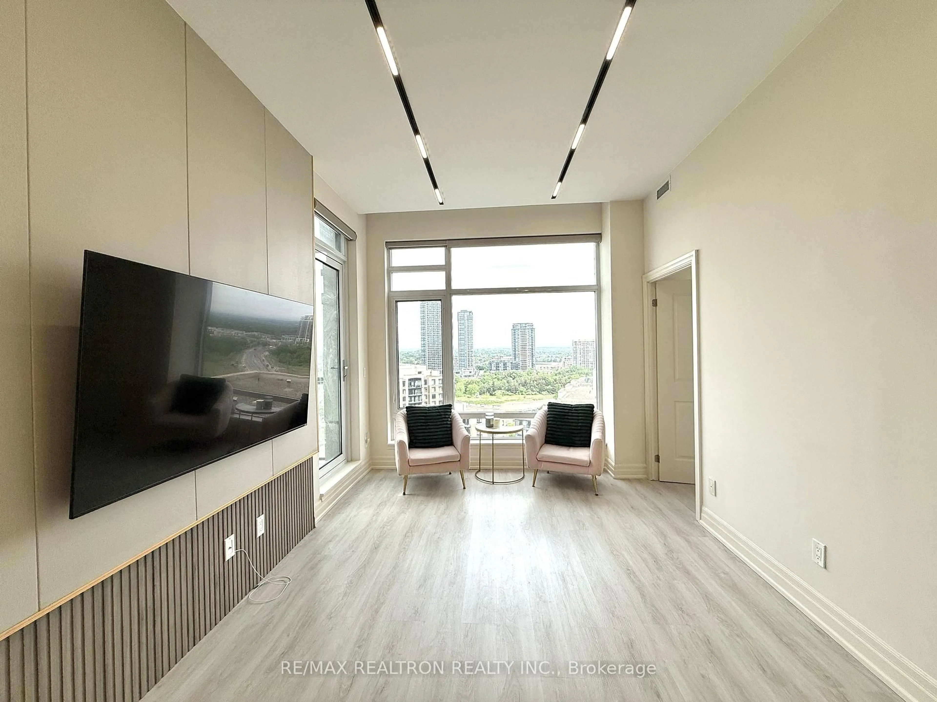 Unknown for 8110 Birchmount Rd #1407, Markham Ontario L6G 0E3