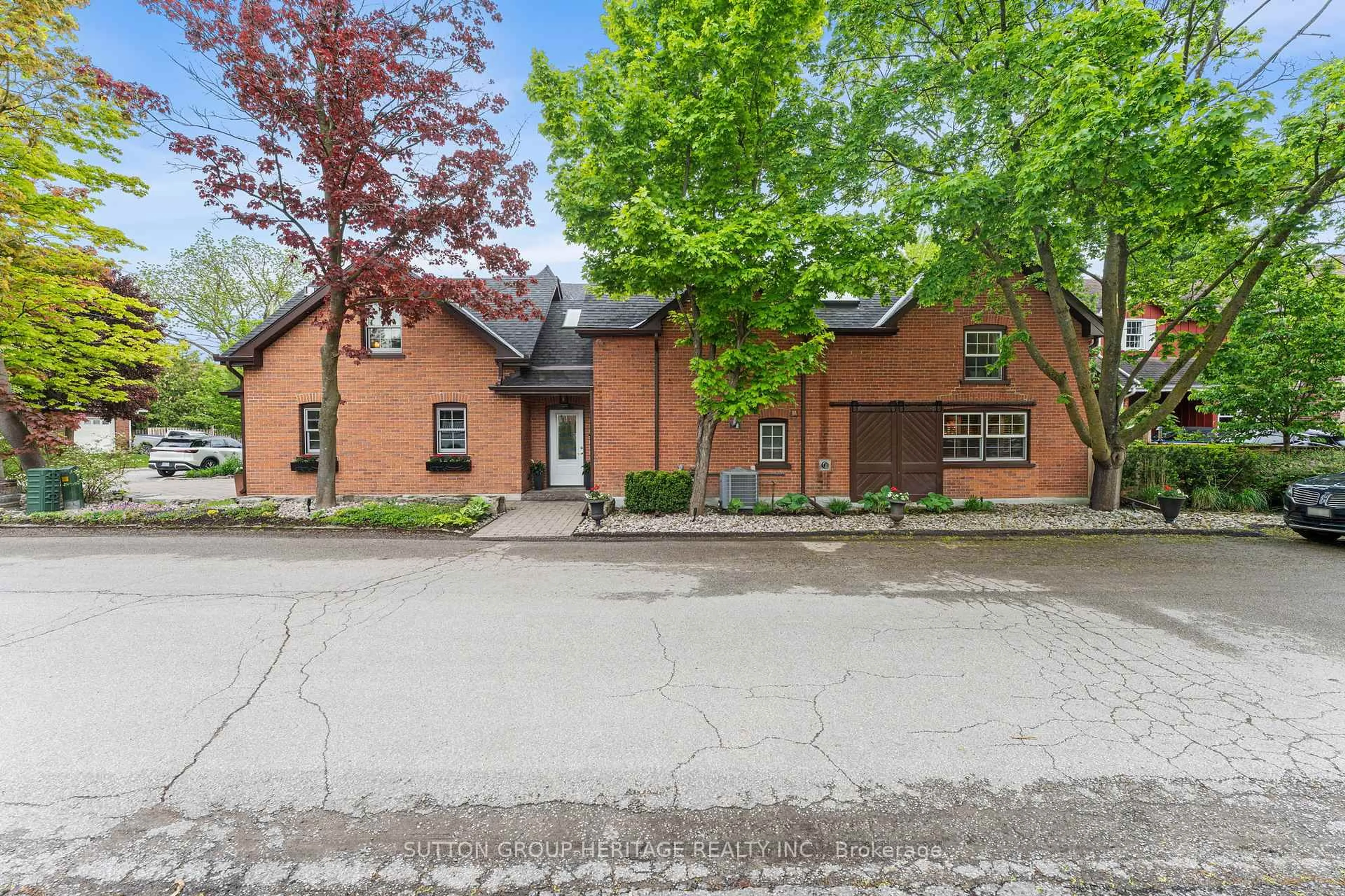 Unknown for 16 William St, Whitchurch-Stouffville Ontario L4A 1B9