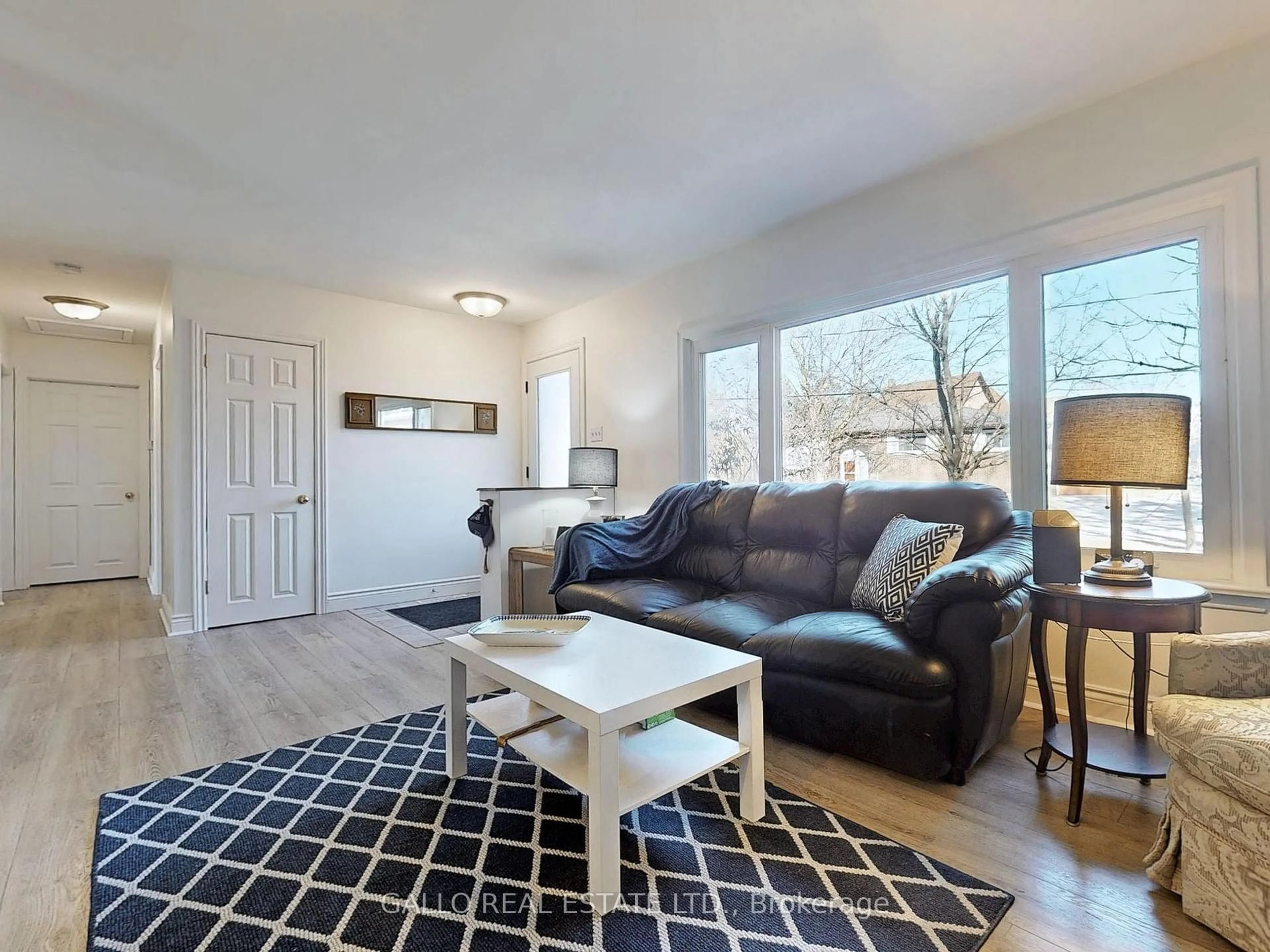 Living room with furniture, unknown for 170 East St, Uxbridge Ontario L9P 1L2