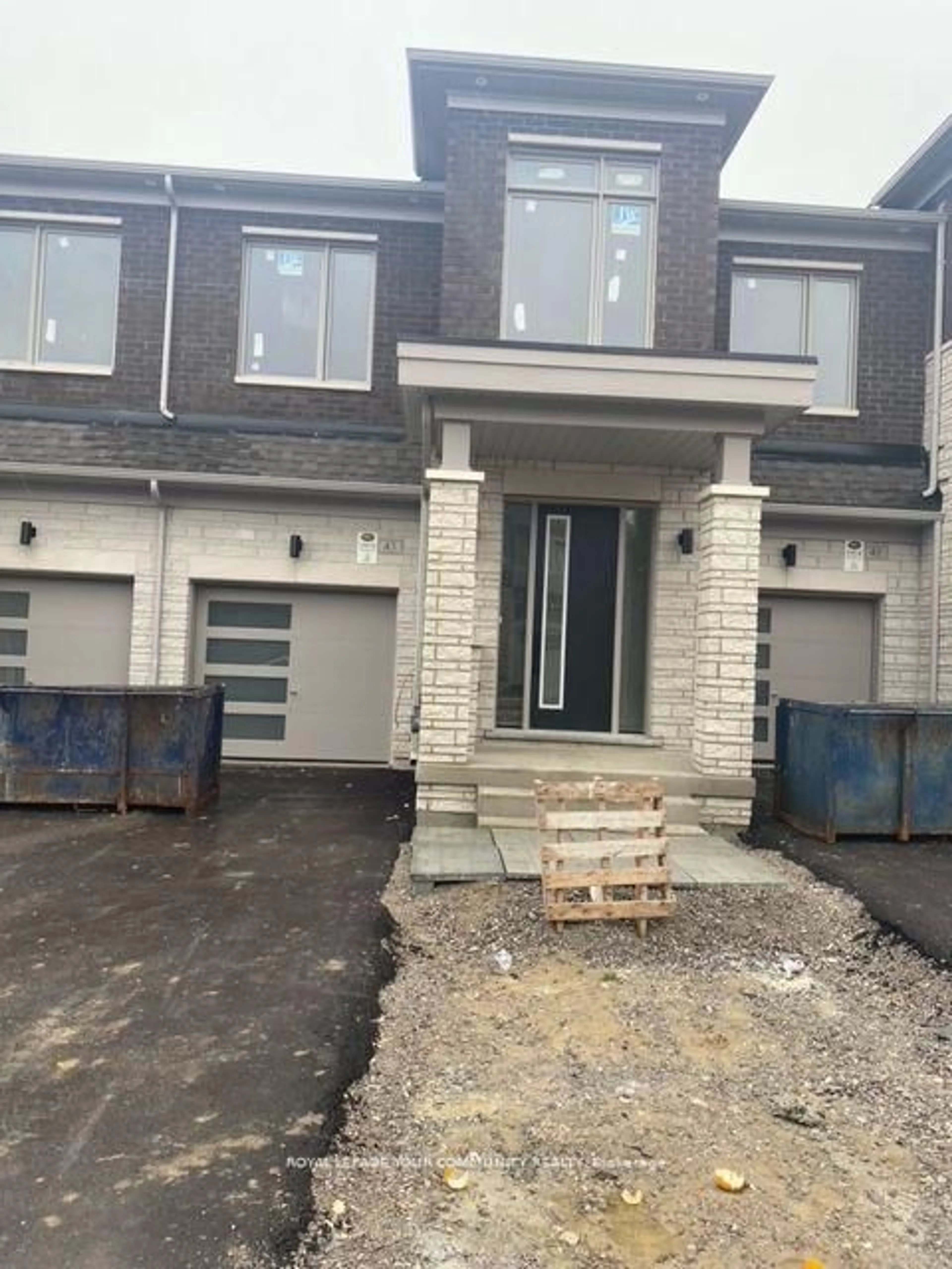 Unknown for 43 Tipp Dr, Richmond Hill Ontario L4E 1J3