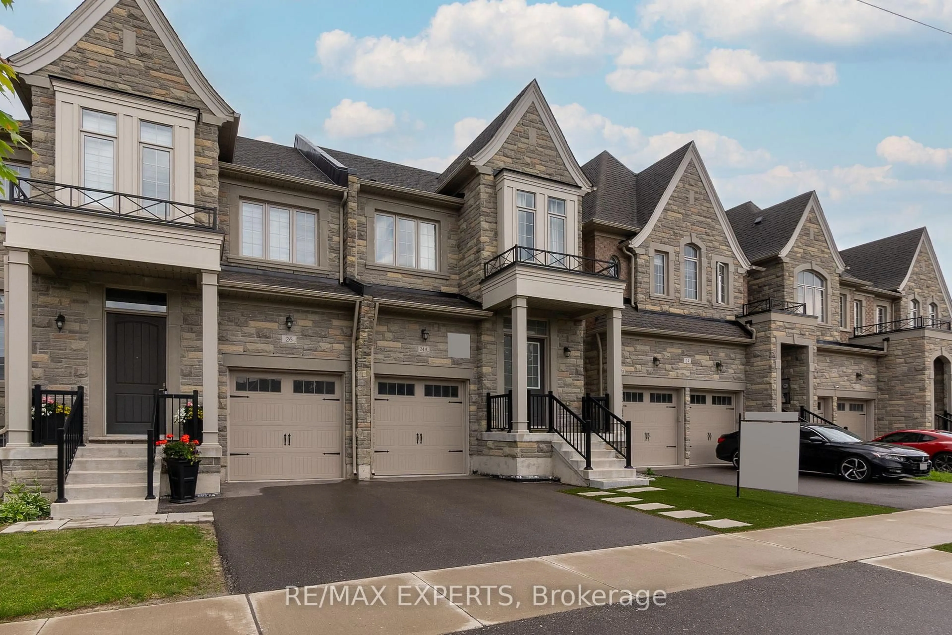Unknown for 24A Tatton Crt, King Ontario L7B 0C3