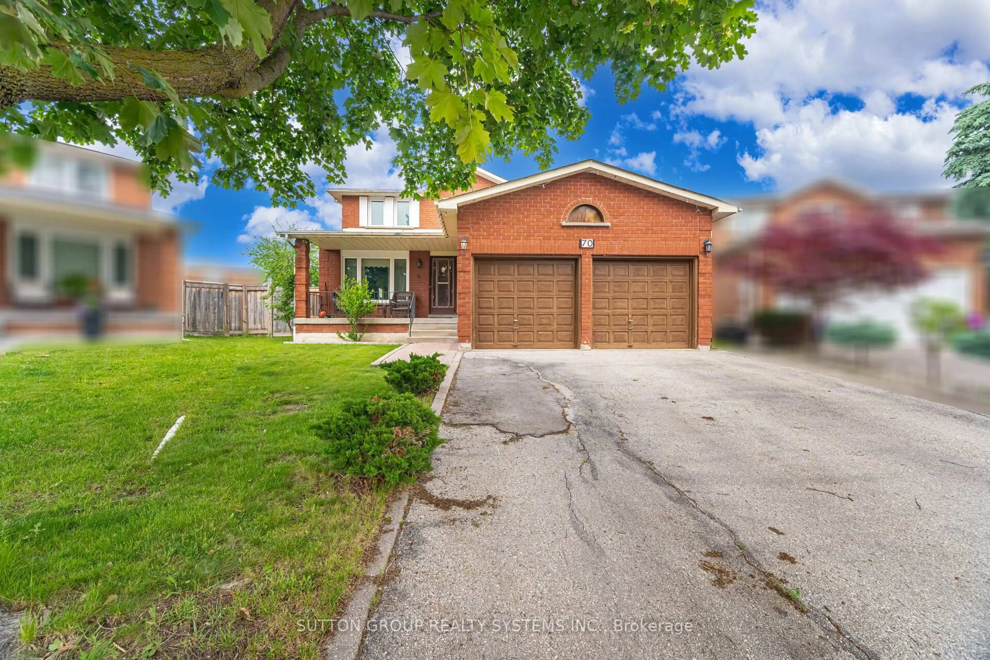 Home with brick exterior material, street for 70 Amaretto Crt, Vaughan Ontario L4L 6N1