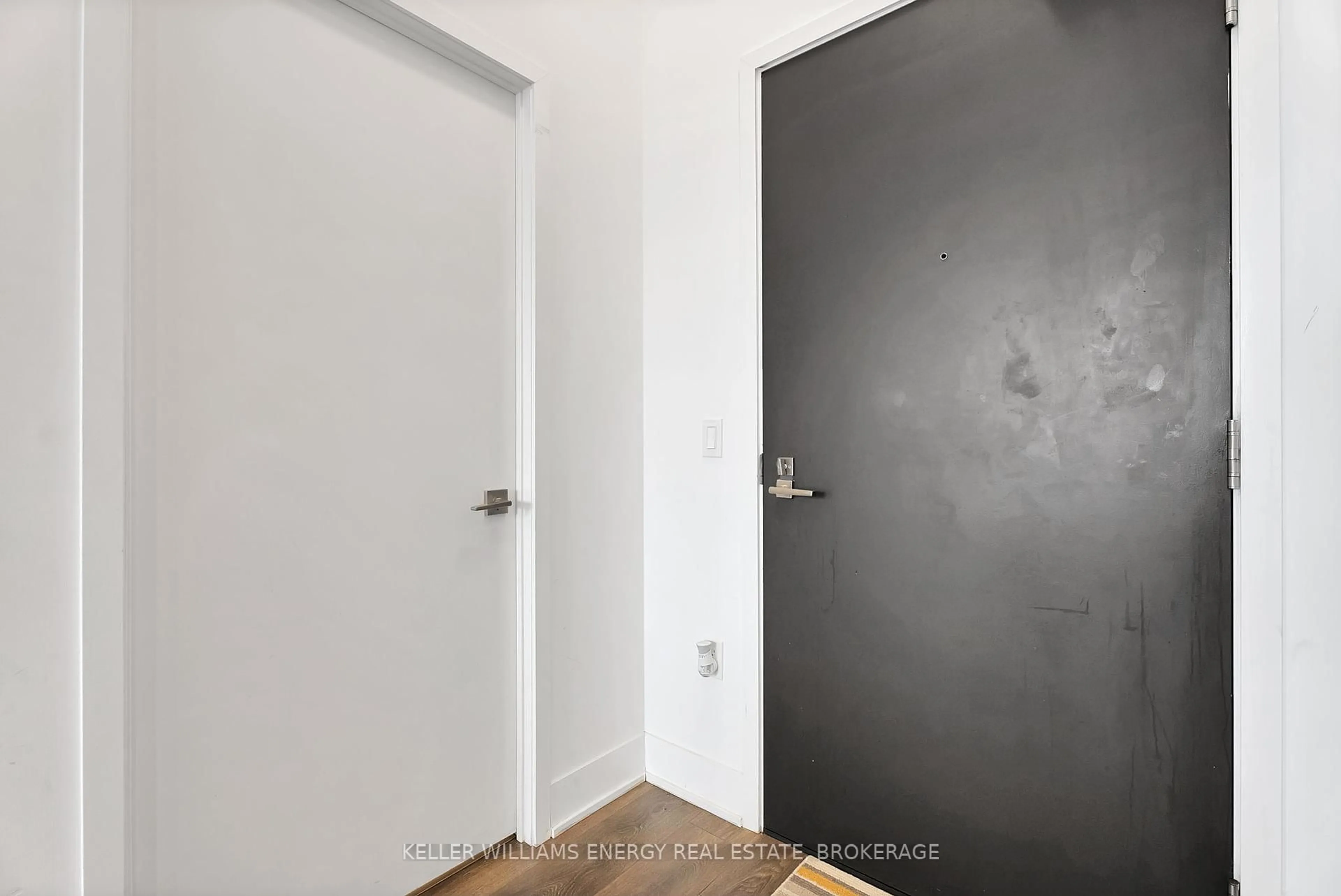 Unknown for 2908 Highway 7 #219, Vaughan Ontario L4K 0K5