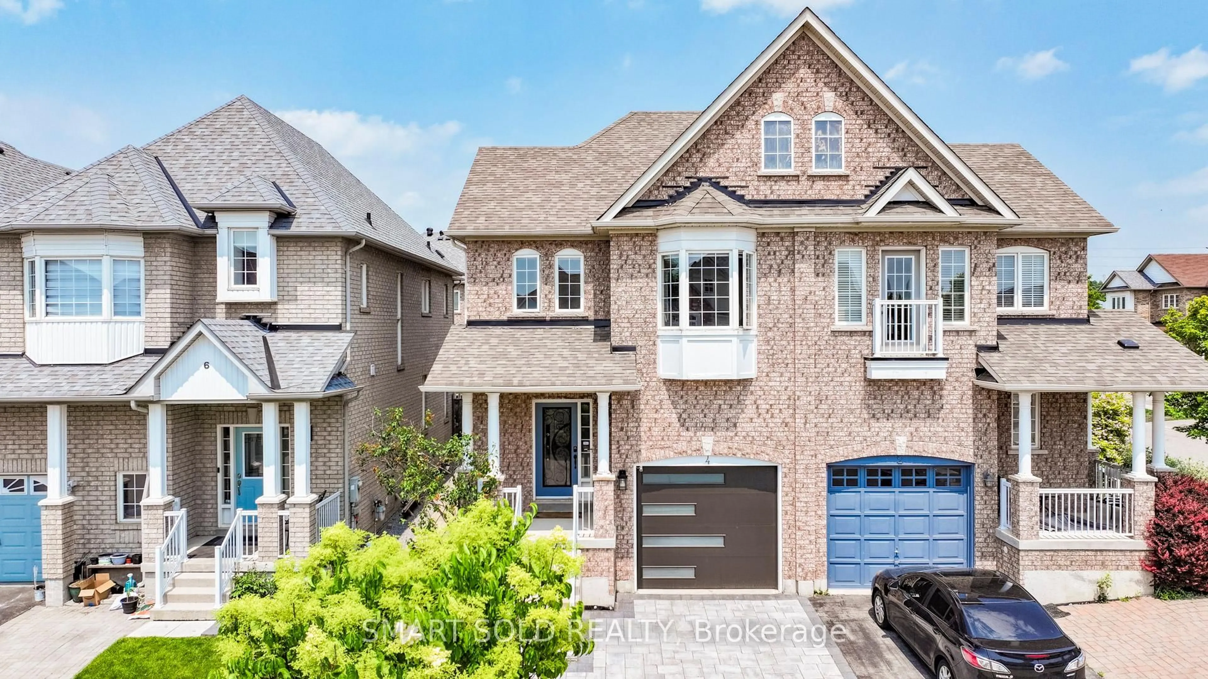 Home with brick exterior material, street for 4 Almejo Ave, Richmond Hill Ontario L4S 2X4
