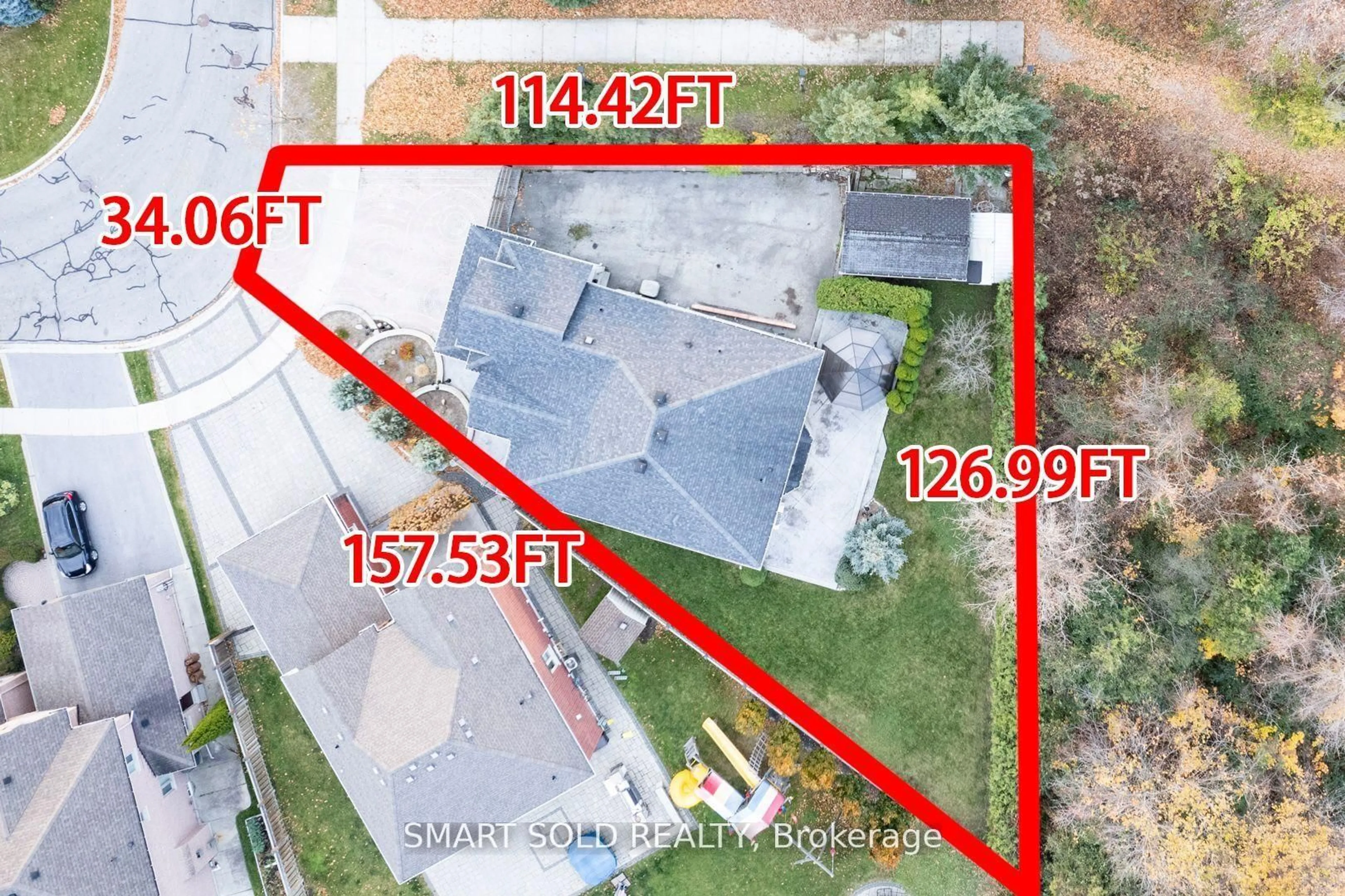 A pic from outside/outdoor area/front of a property/back of a property/a pic from drone, street for 58 Helmsdale Ave, Vaughan Ontario L6A 2G5