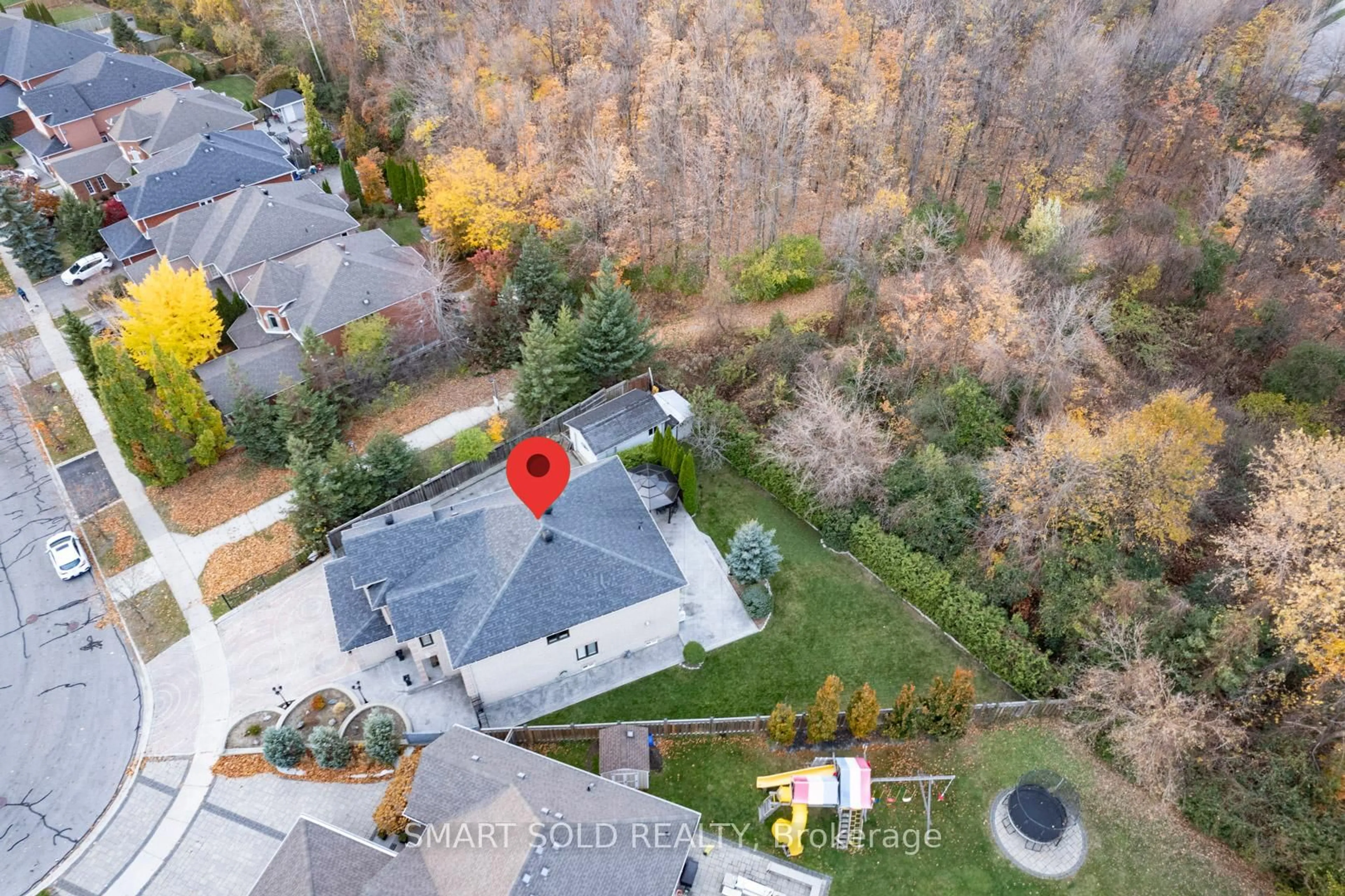 A pic from outside/outdoor area/front of a property/back of a property/a pic from drone, forest/trees view for 58 Helmsdale Ave, Vaughan Ontario L6A 2G5