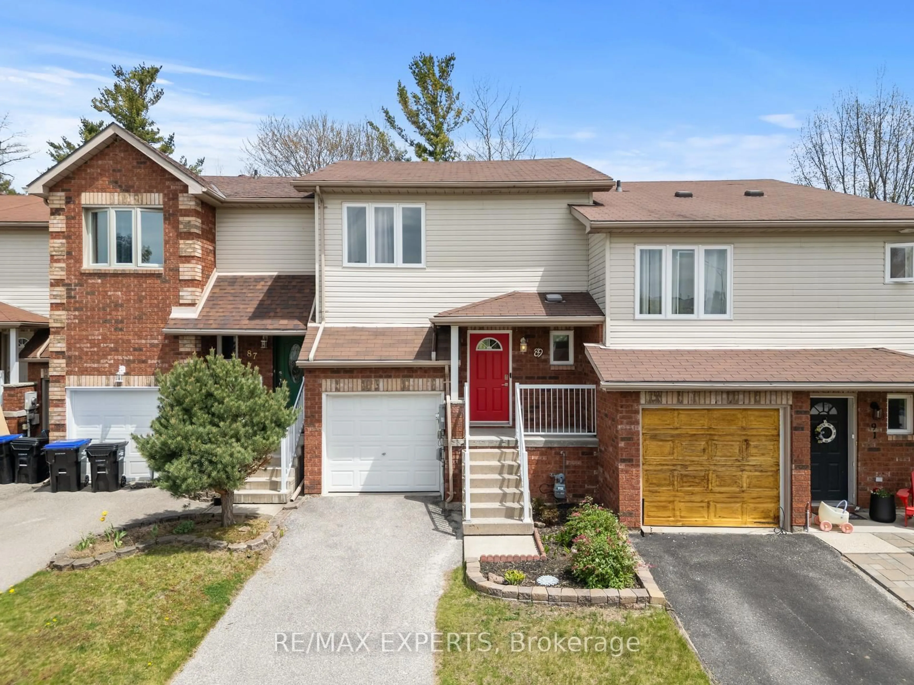 Home with brick exterior material, street for 89 Parkside Cres, Essa Ontario L3W 0K9