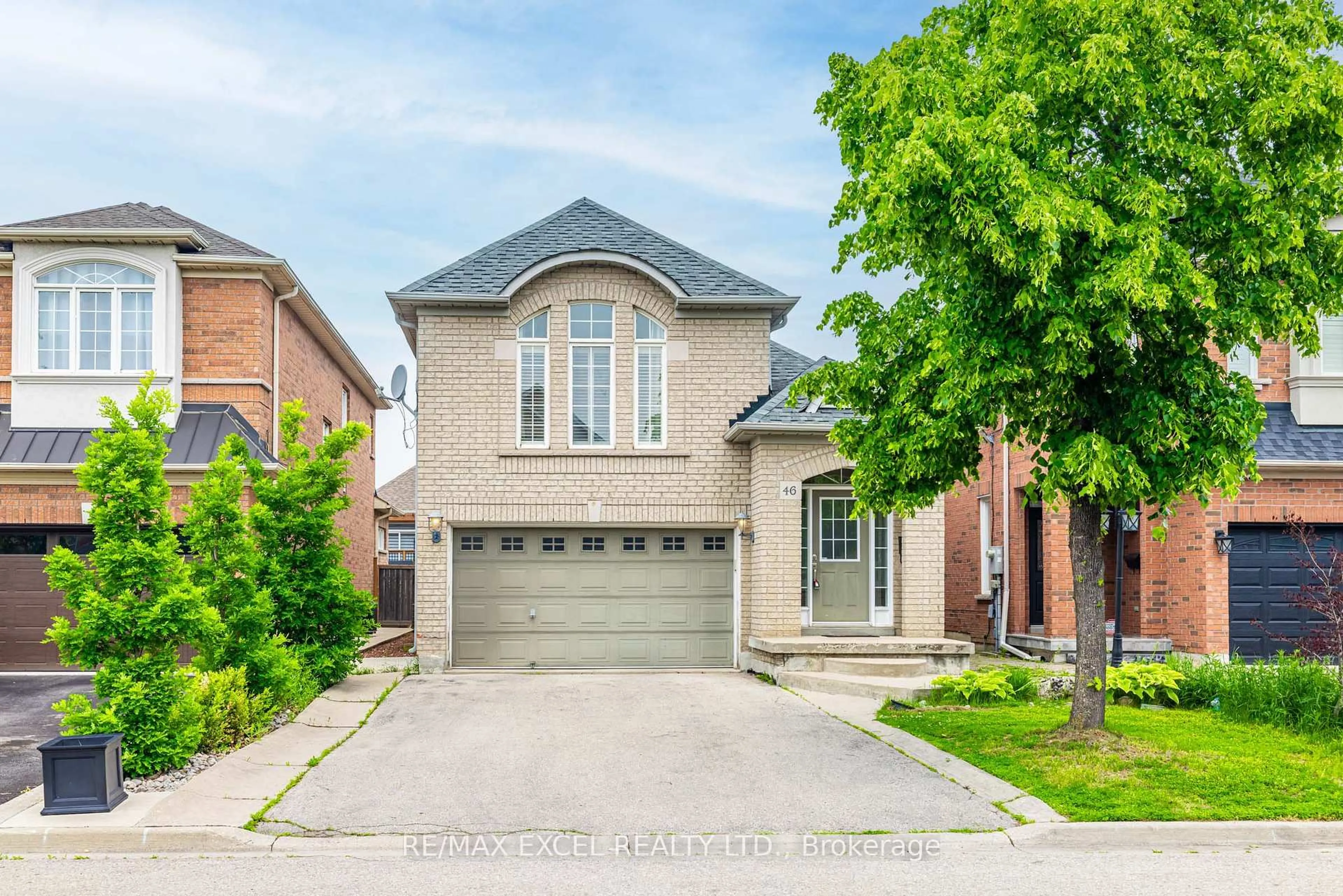 Home with brick exterior material, street for 46 Guery Cres, Vaughan Ontario L4L 9P5