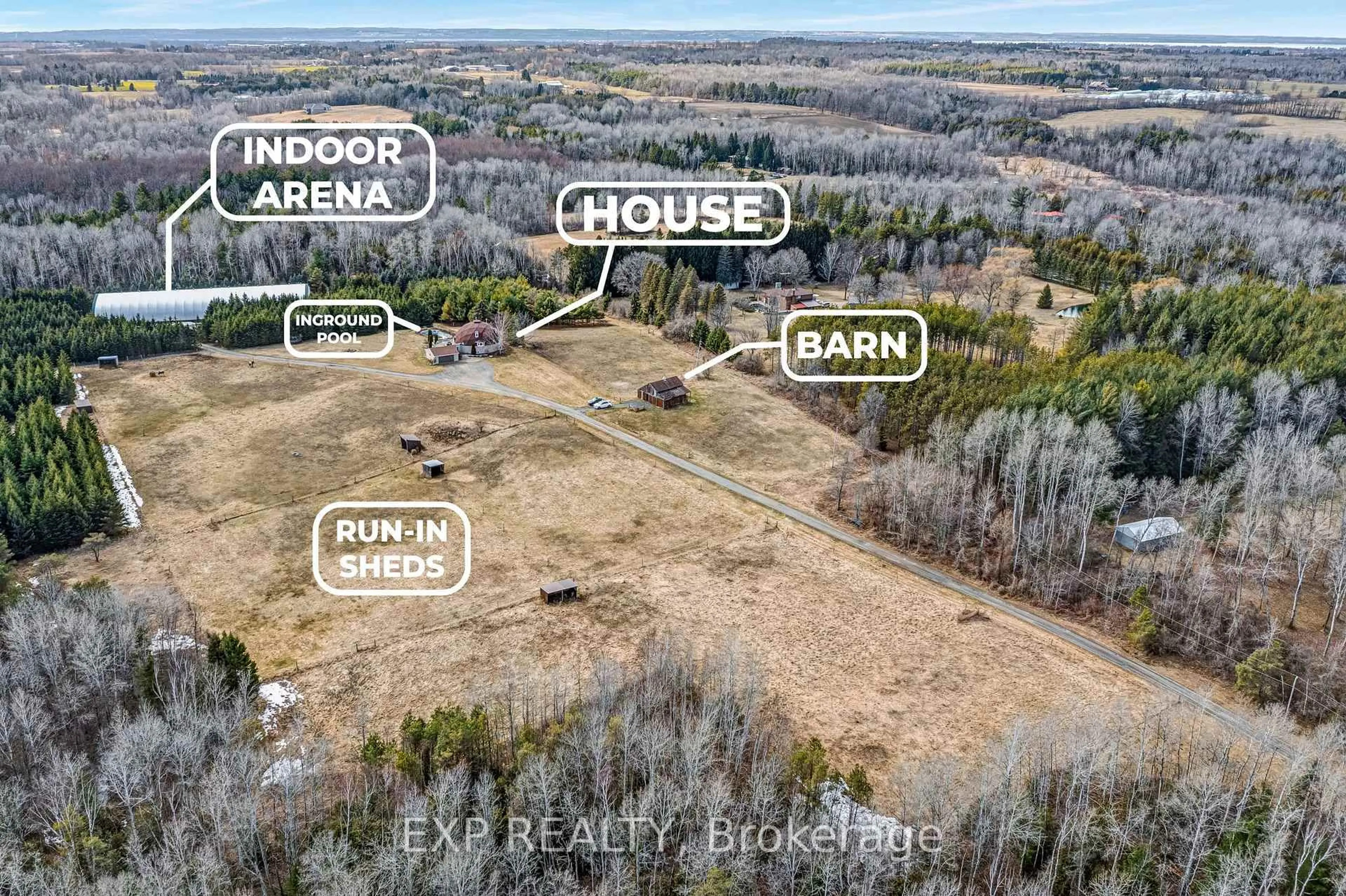 A pic from outside/outdoor area/front of a property/back of a property/a pic from drone, forest/trees view for 21152 Kennedy Rd, East Gwillimbury Ontario L0G 1R0