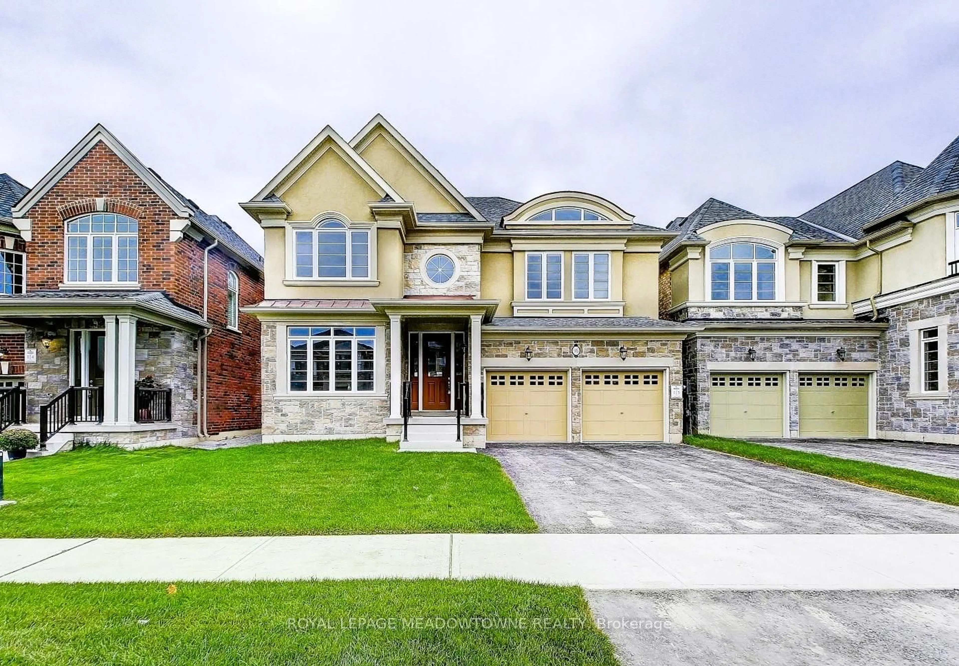 Home with brick exterior material, street for 95 Beckett Ave, East Gwillimbury Ontario L9N 0S6