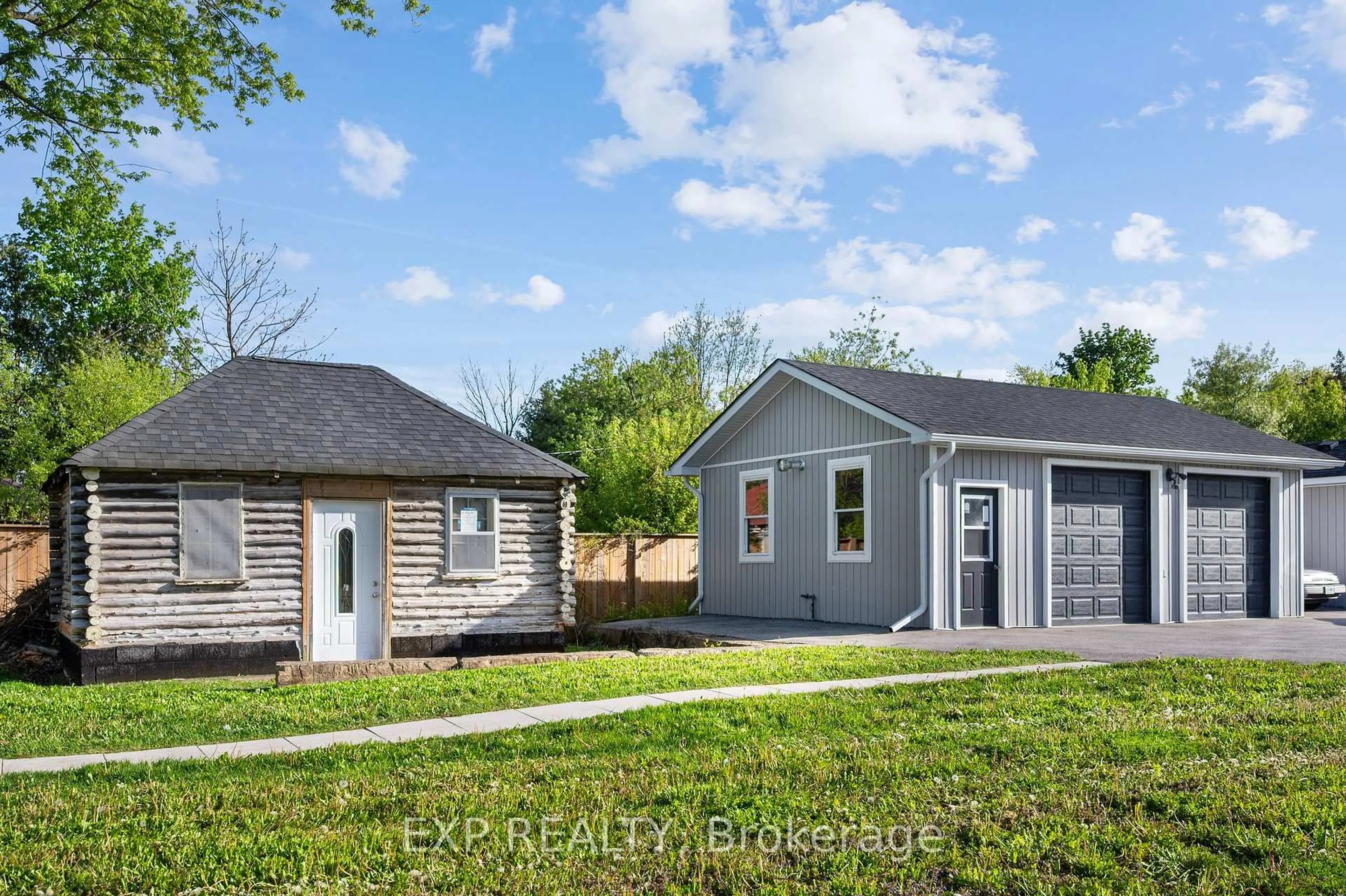 Home with vinyl exterior material, street for 1597 Metro Rd, Georgina Ontario L0E 1S0