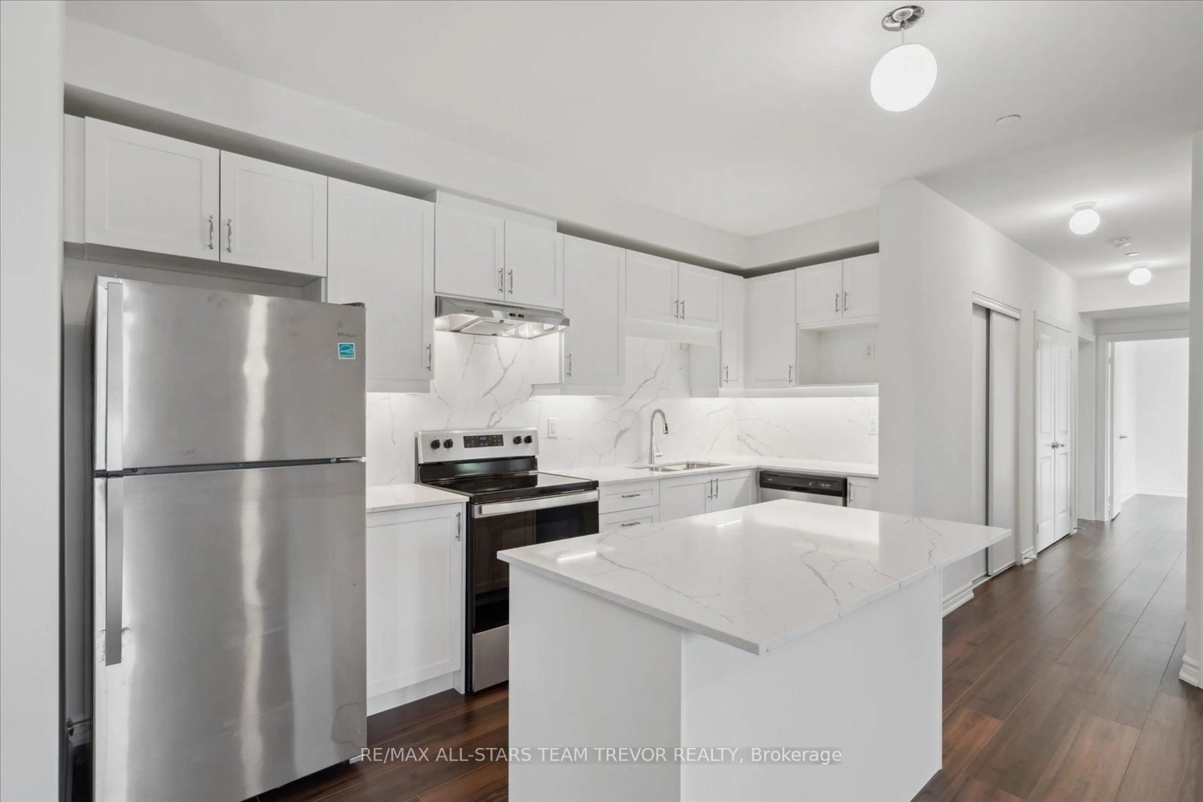 Unknown for 110 Grew Blvd #306, Georgina Ontario L0E 1L0