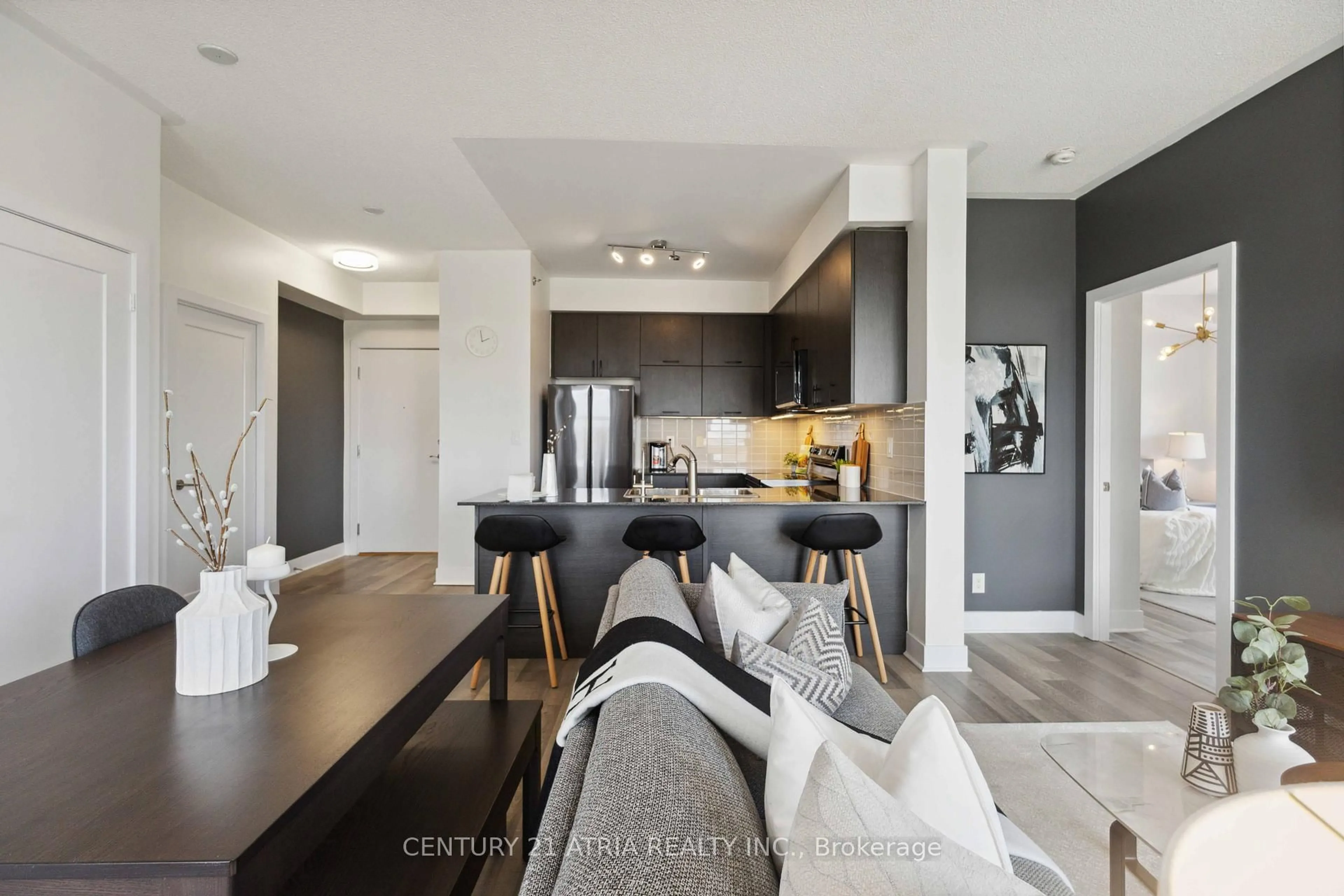 Open concept kitchen, unknown for 28 Prince Regent St #Ph06, Markham Ontario L6C 0V5